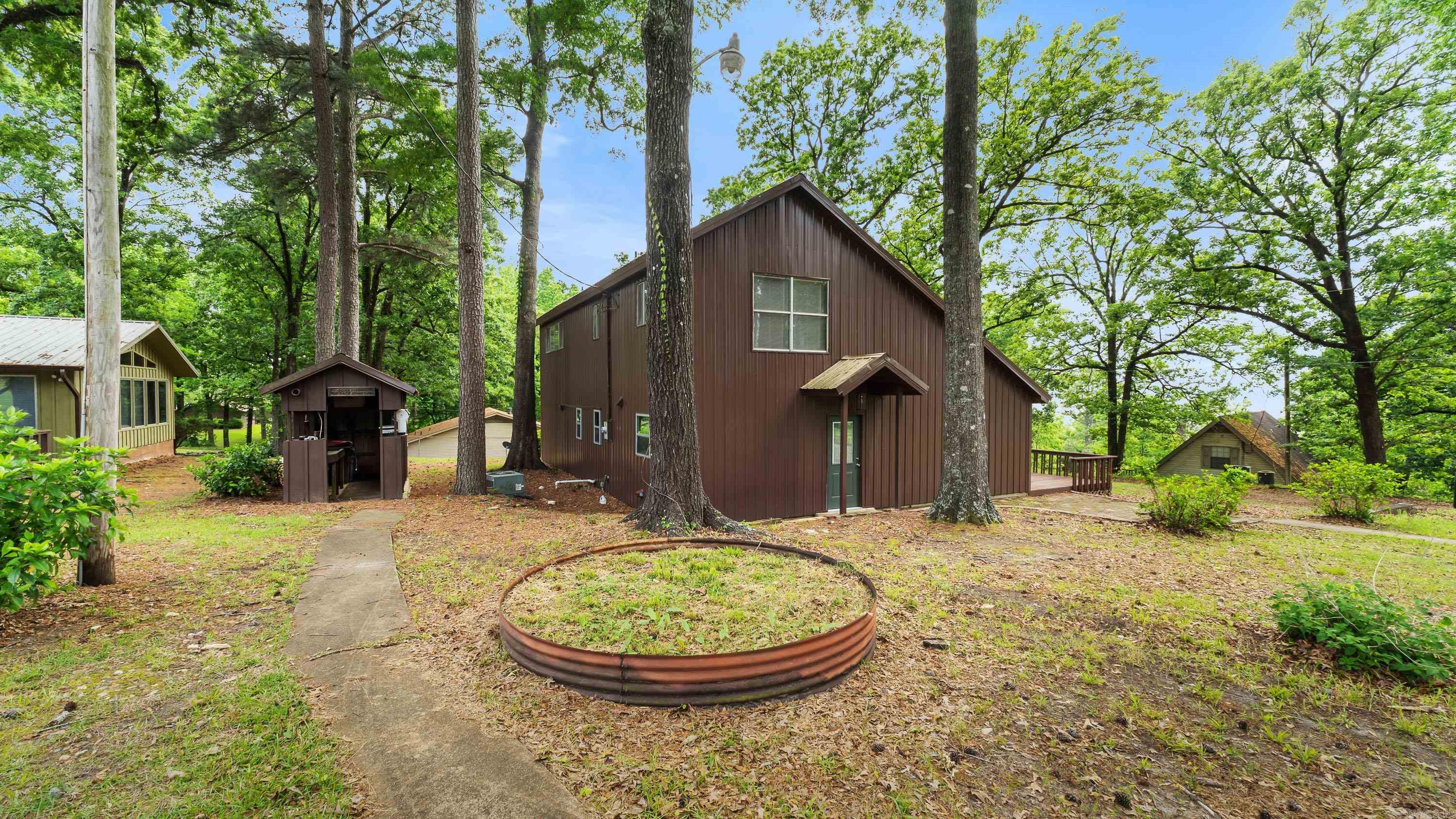 108 Sunset Drive Property Photo 28