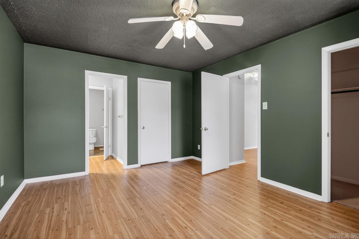 200 Pine Forest 3-b 3-b Property Photo 4