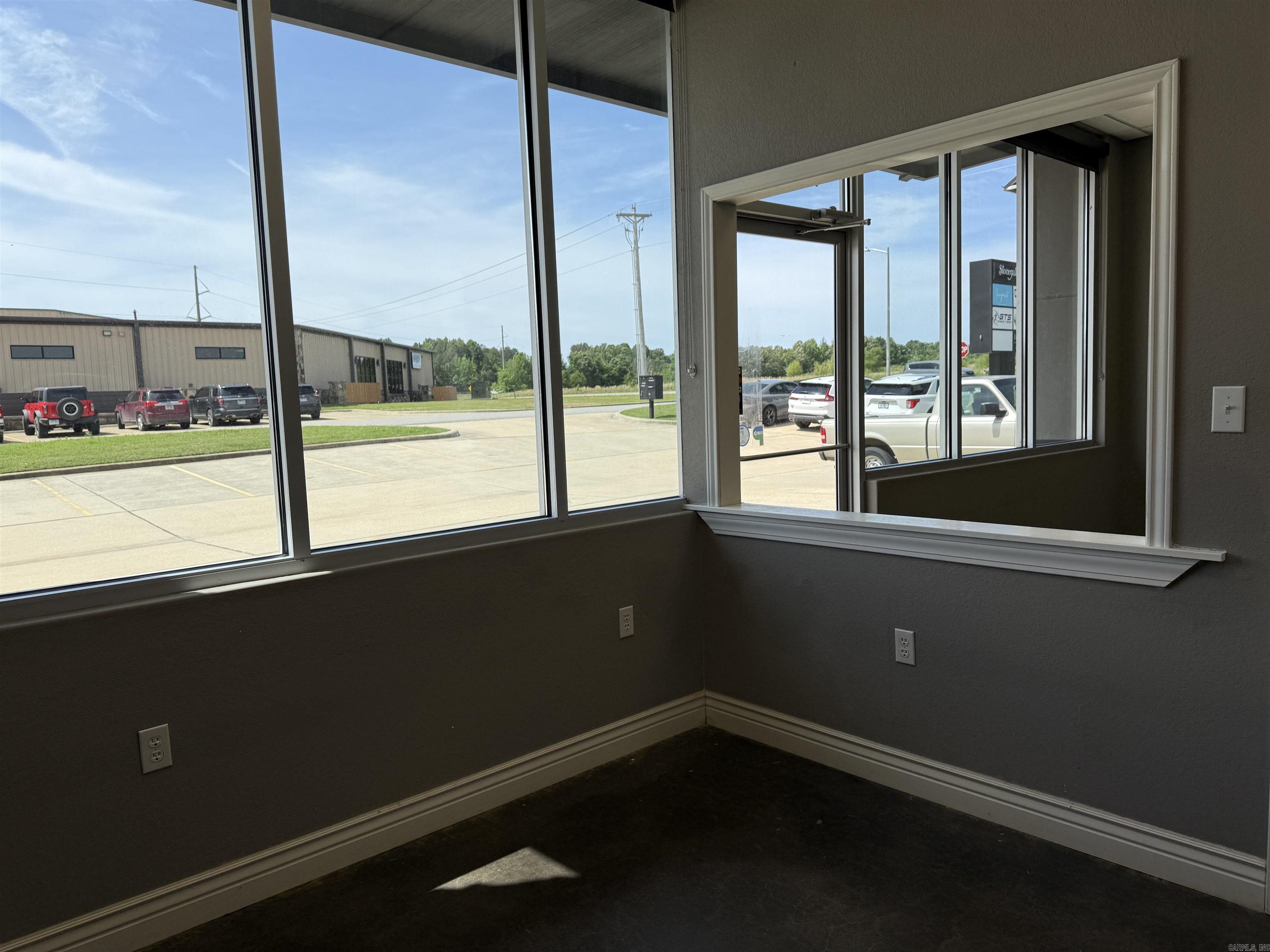 3501 Stonegate Drive Property Photo 10
