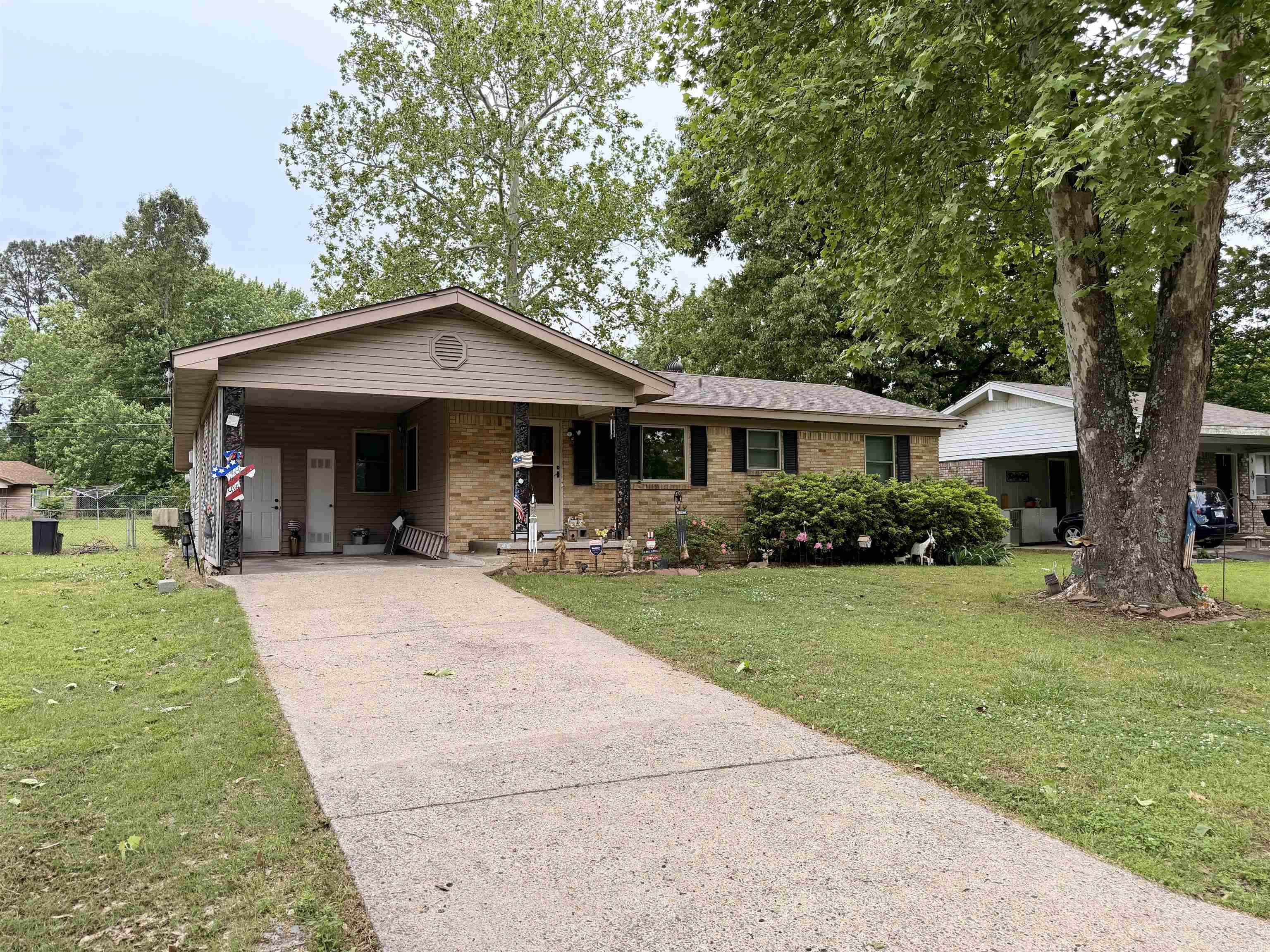 108 Smart Street Property Photo 1