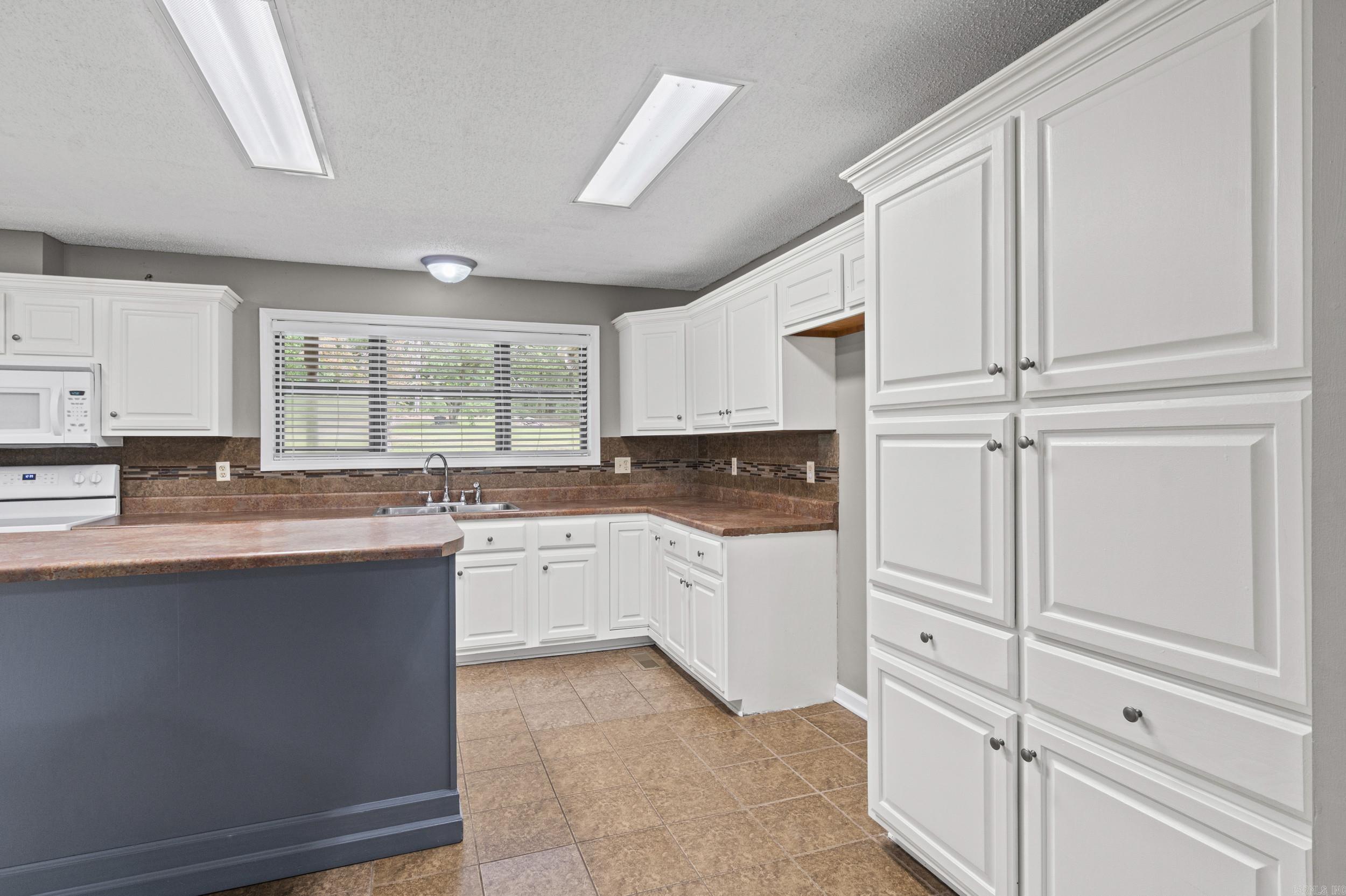 540 County Road 303 Property Photo 8