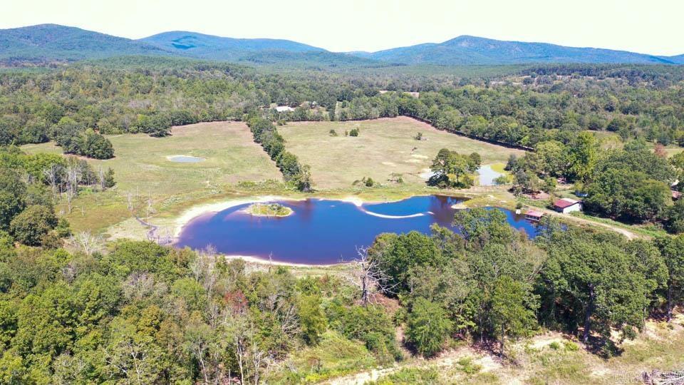 684 Old Waters Highway Property Photo 17