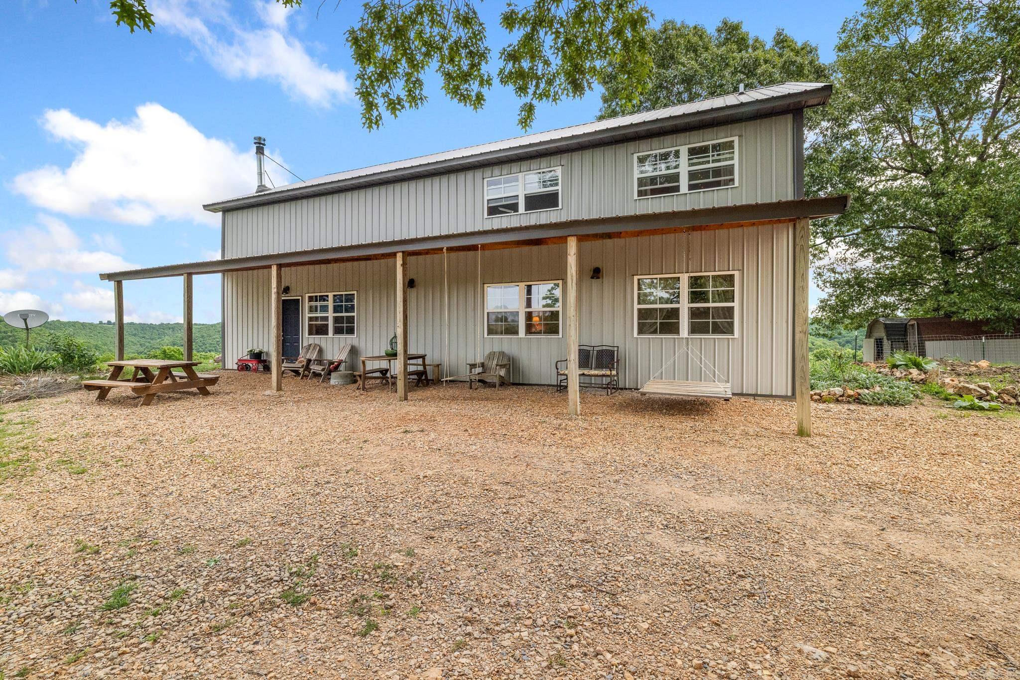345 Hope Creek Lane Property Photo 3