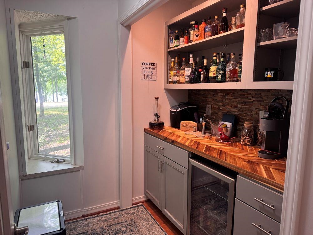14 Winnebago Drive Property Photo 11