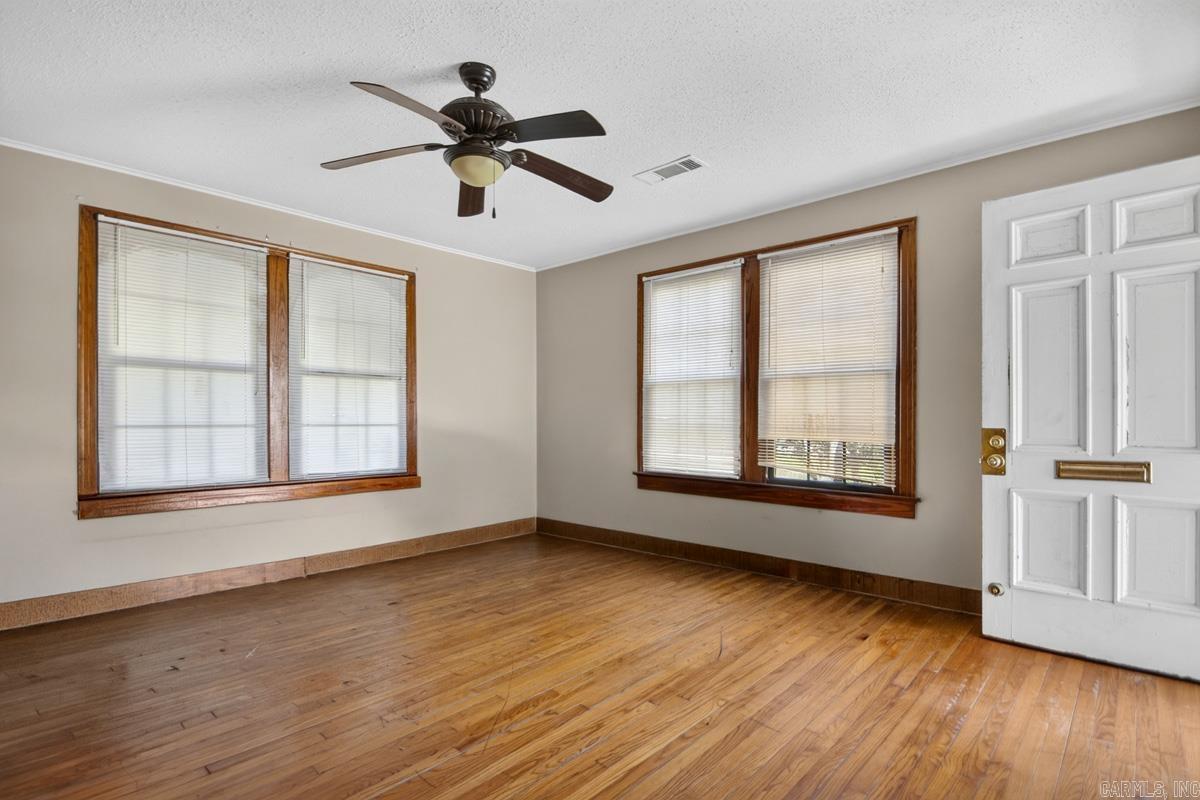 1200 W South Street Property Photo 13