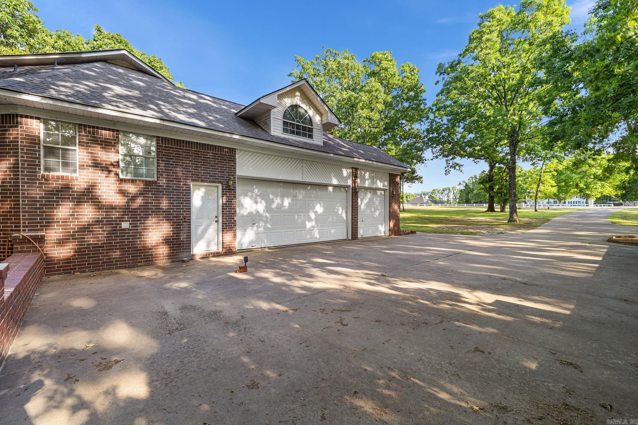 226 Edgewood Drive Property Photo 41