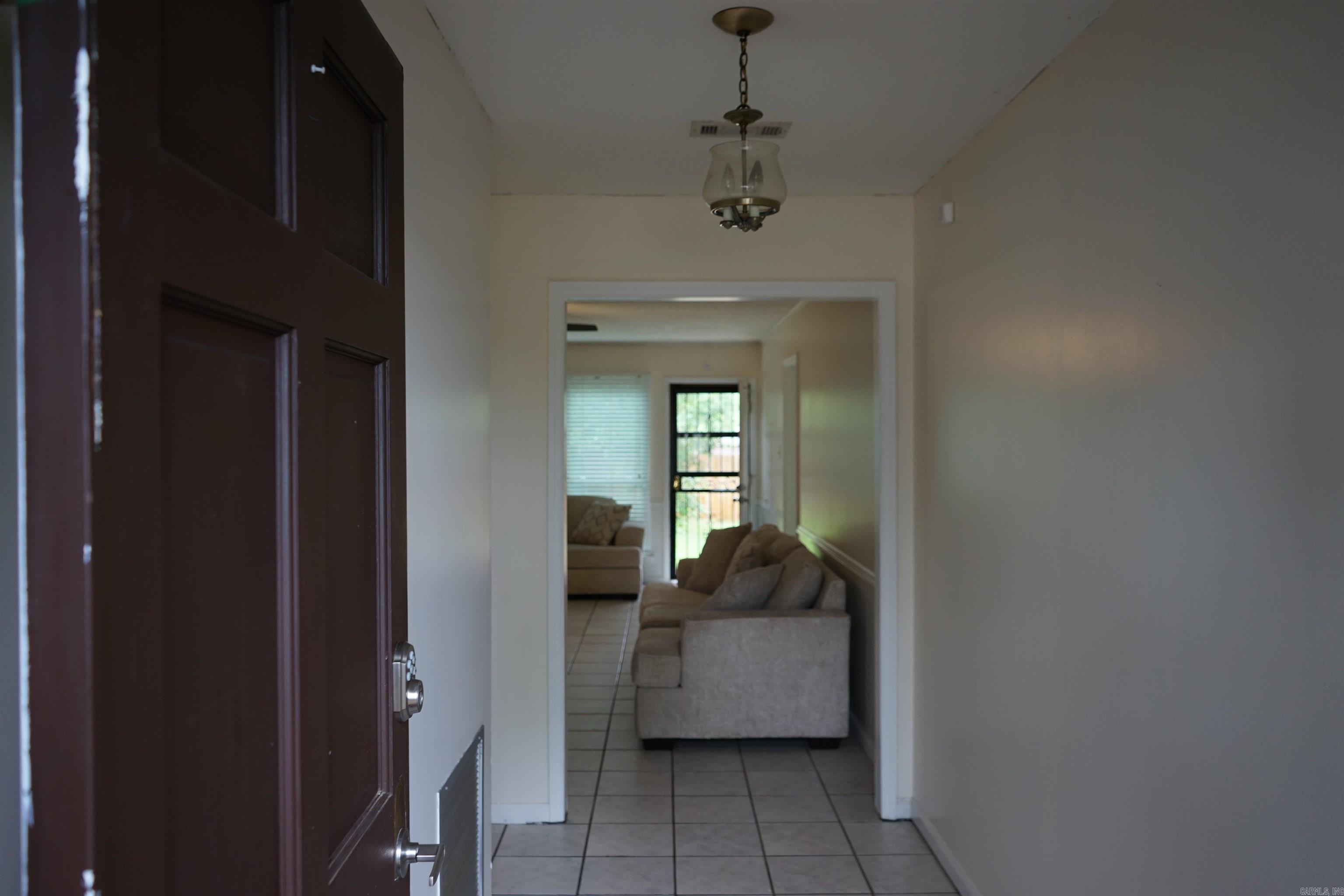 1412 Green Mountain Dr Drive Property Photo 3