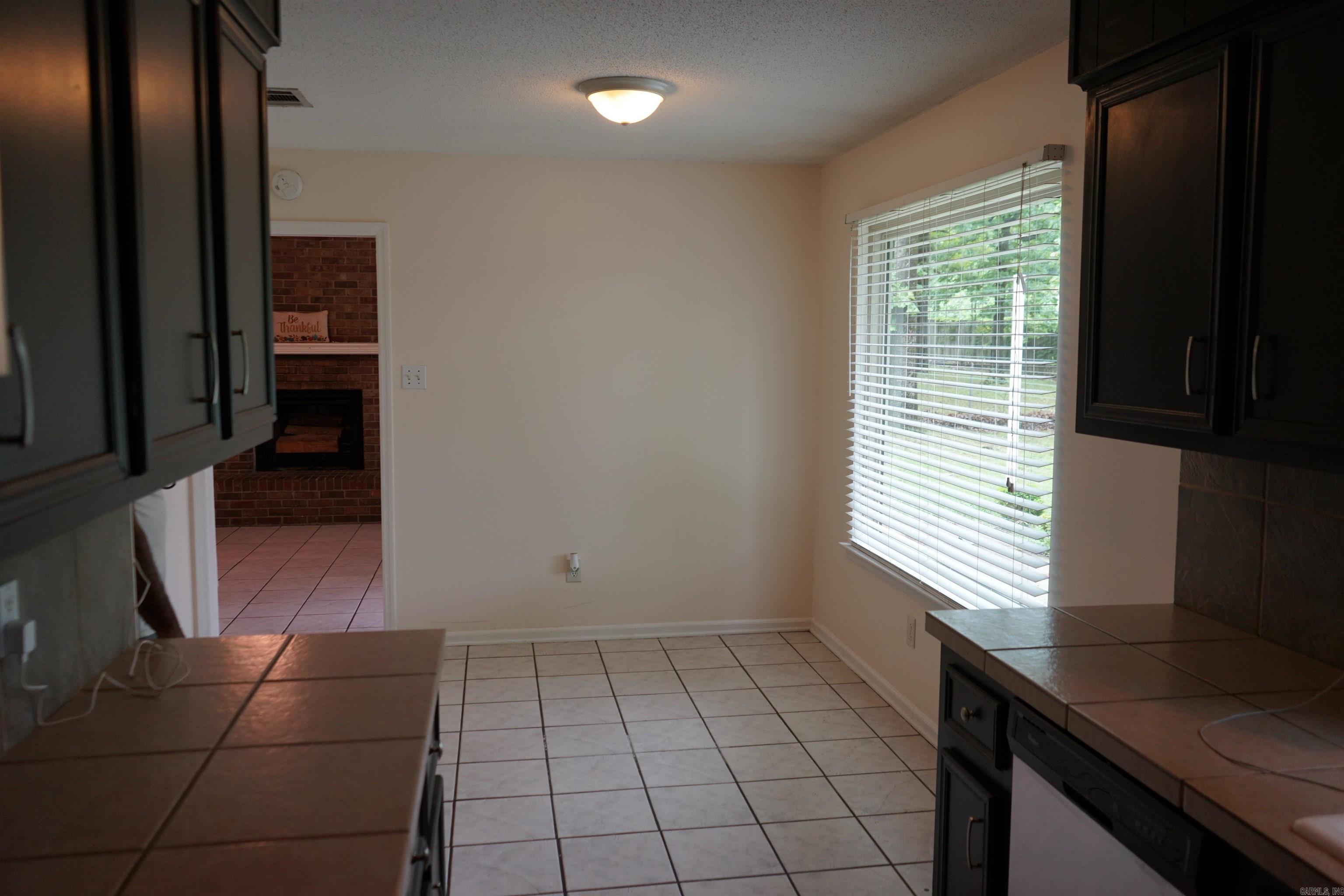 1412 Green Mountain Dr Drive Property Photo 11