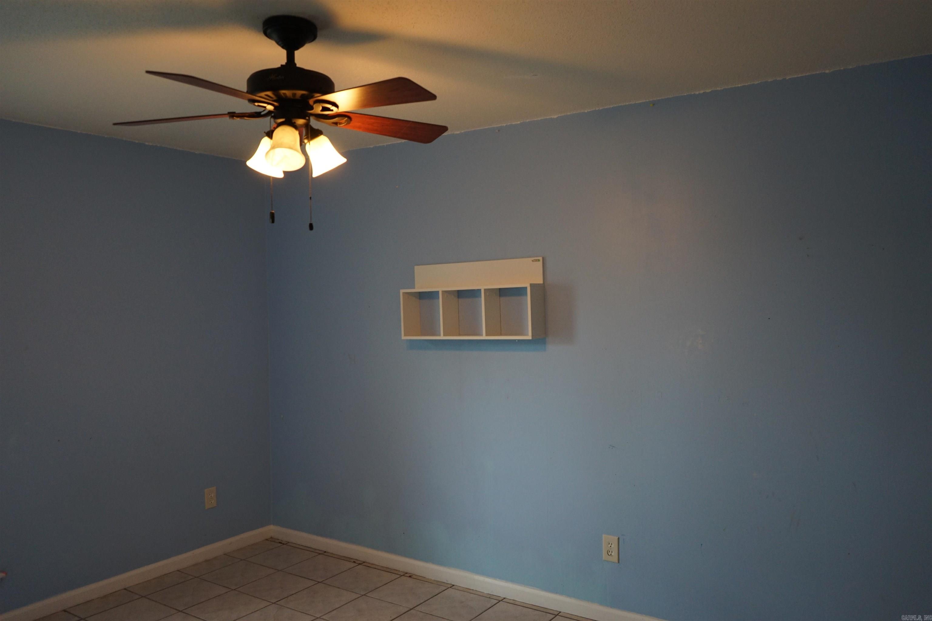 1412 Green Mountain Dr Drive Property Photo 14