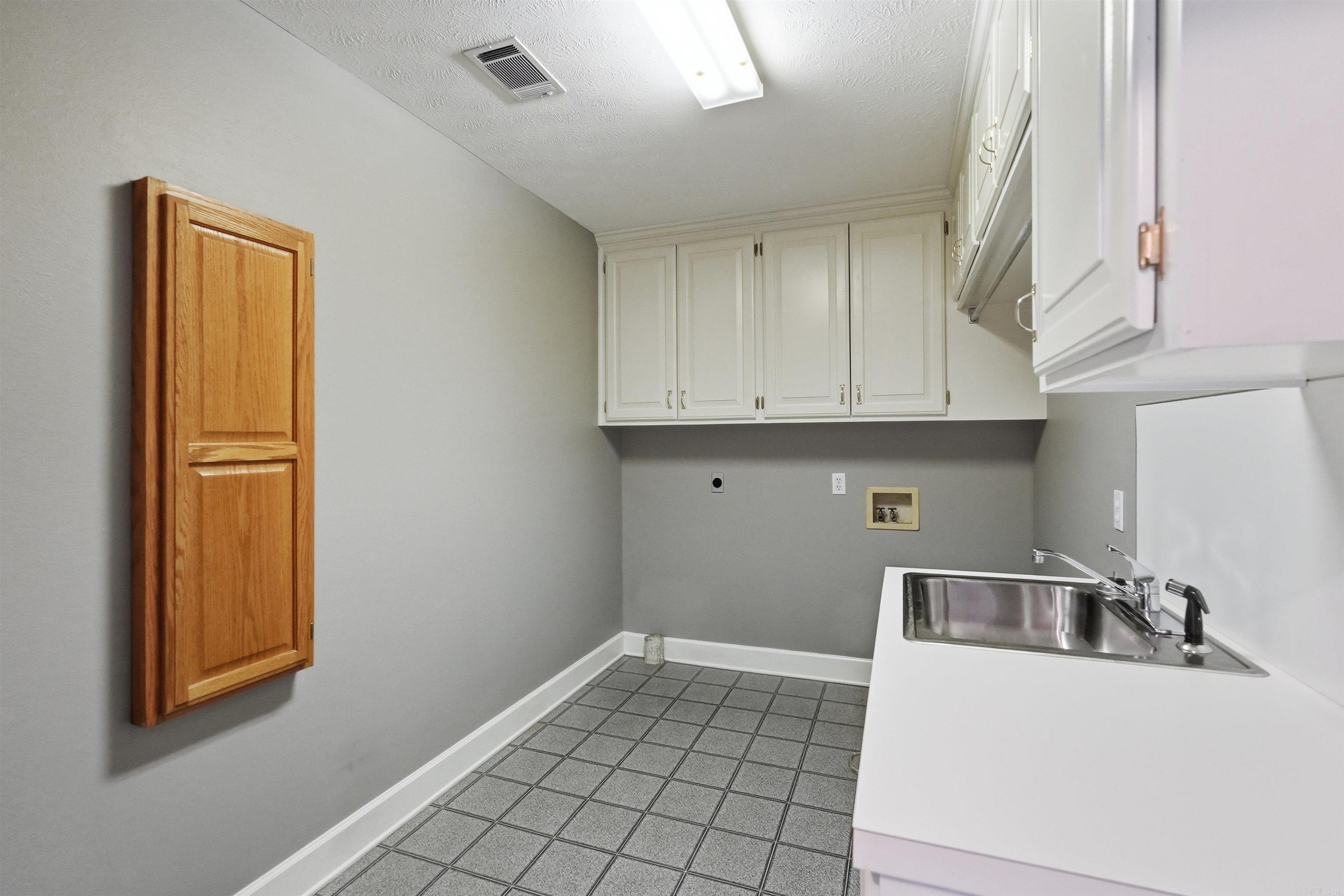 8 Scenic Point Property Photo 30