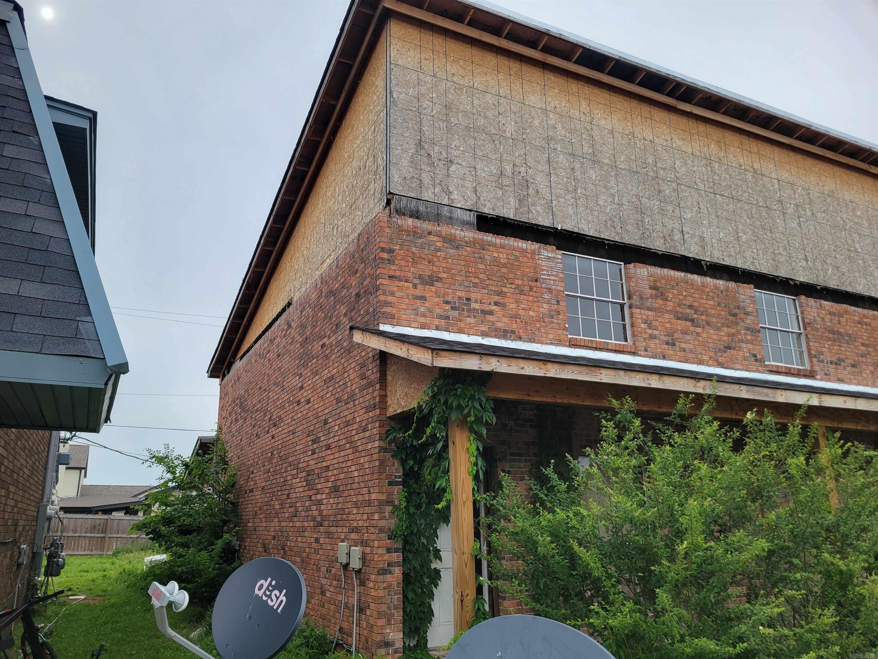 1806 Sanford Drive Property Photo 3