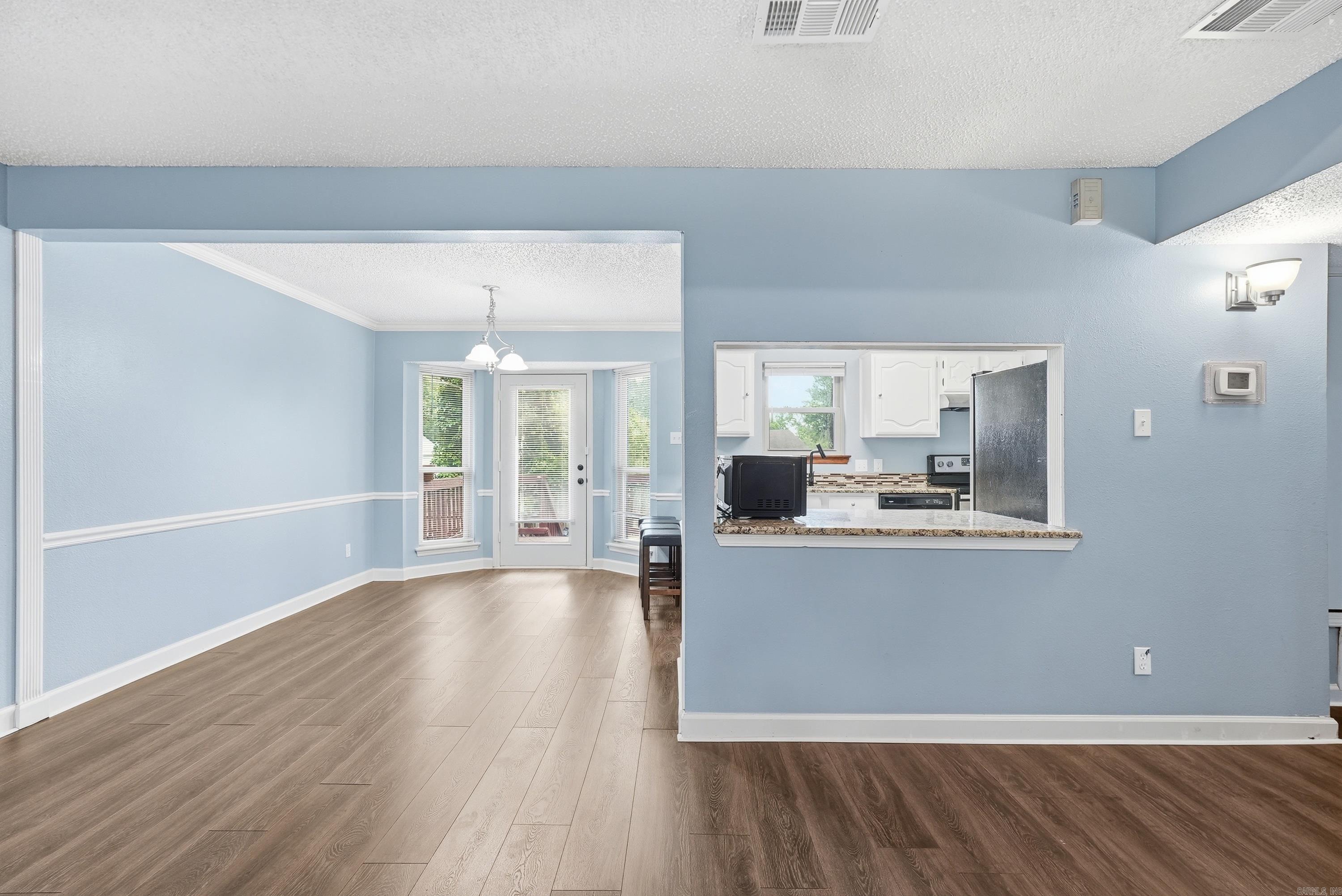 7 Evert Court Property Photo 12