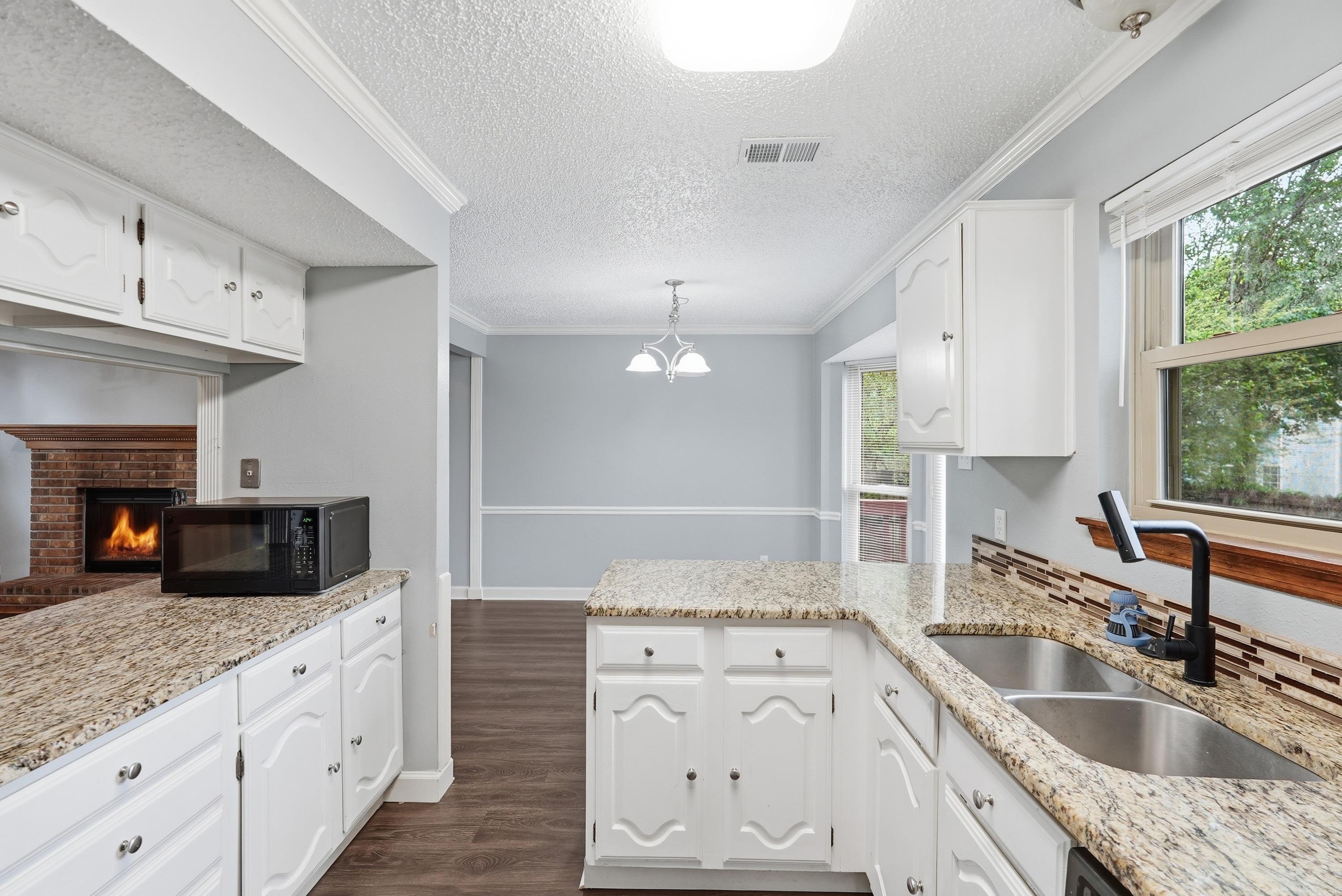 7 Evert Court Property Photo 17