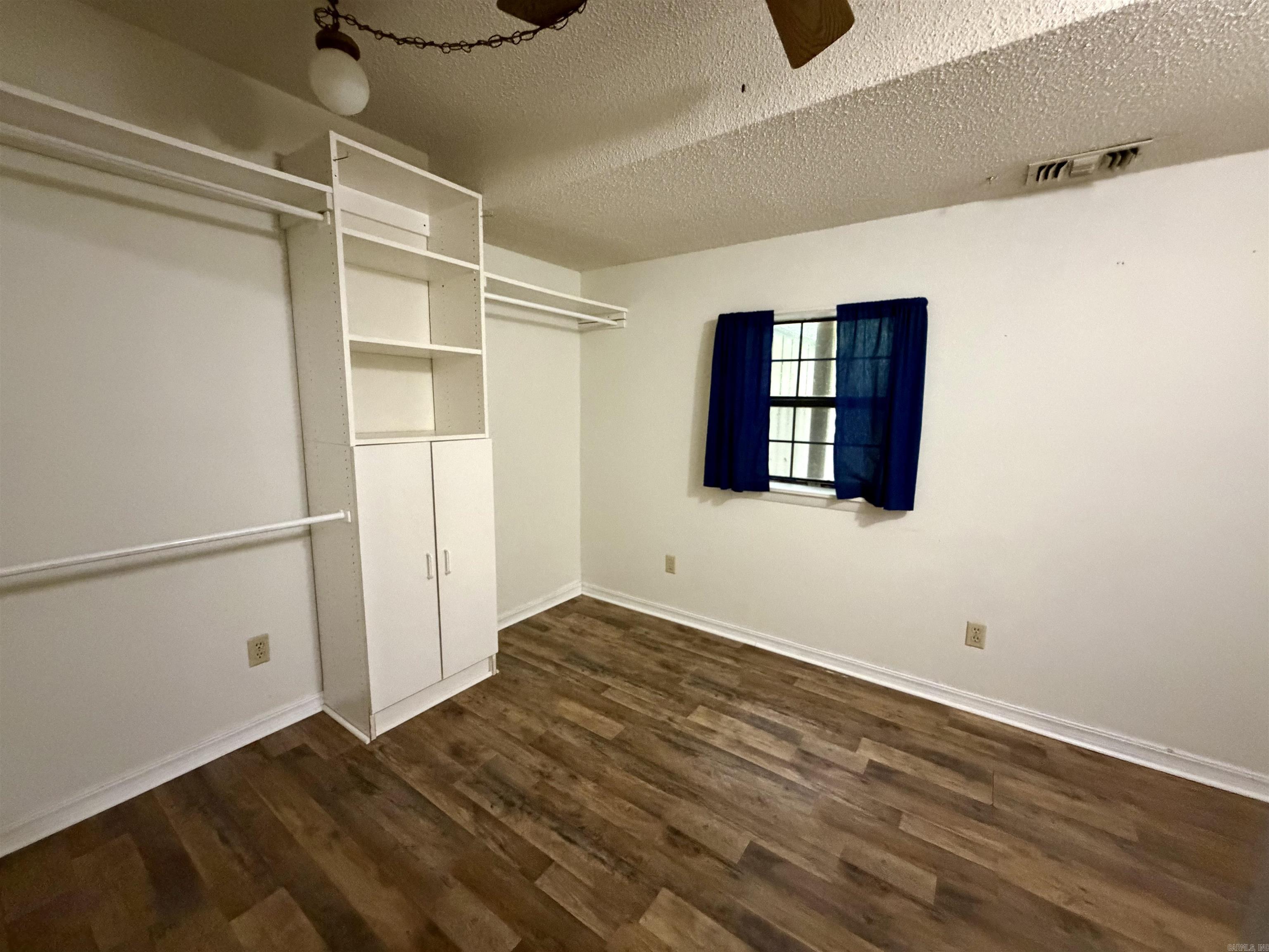 2215 Gwin Lane Property Photo 27