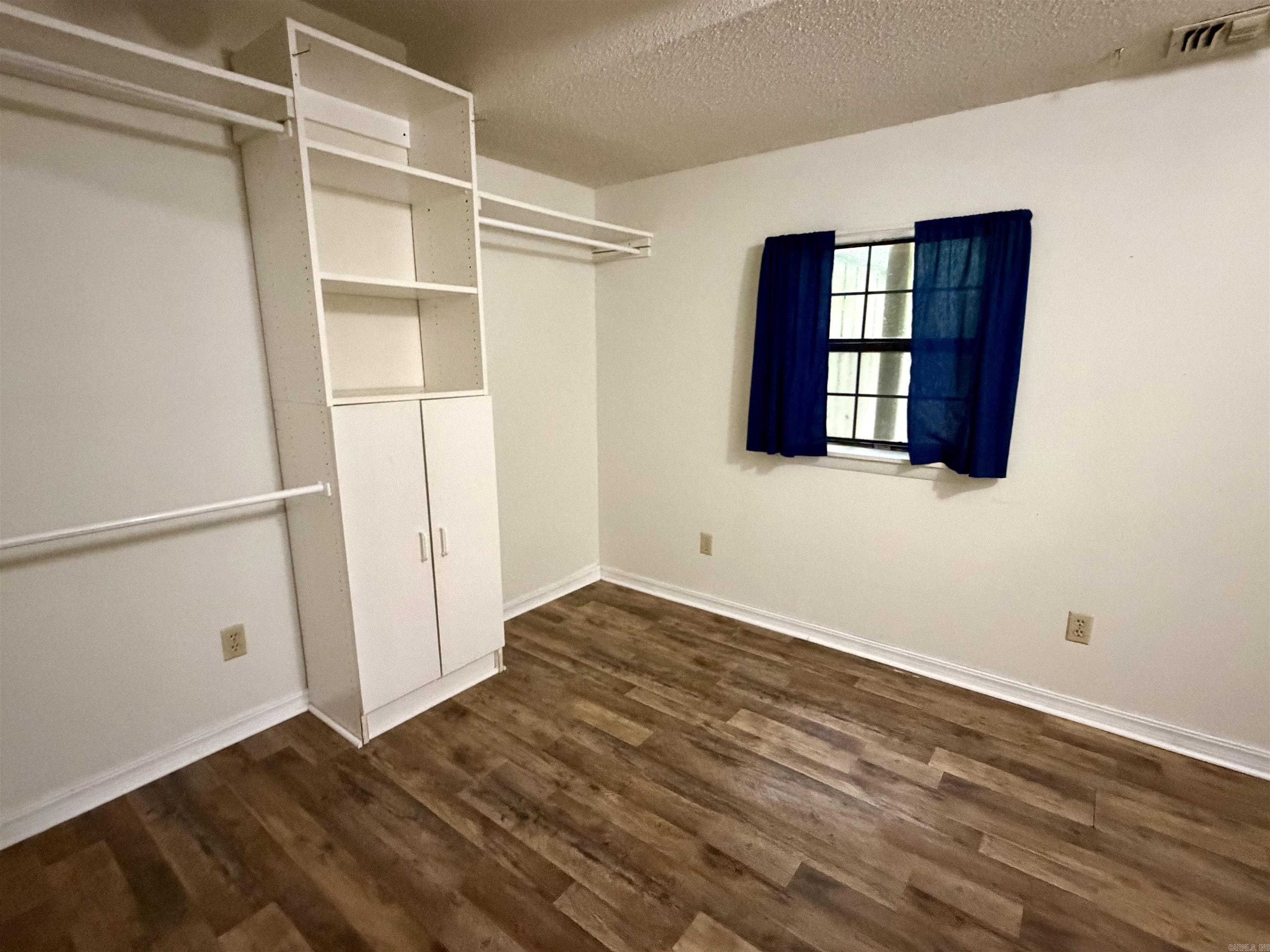 2215 Gwin Lane Property Photo 29