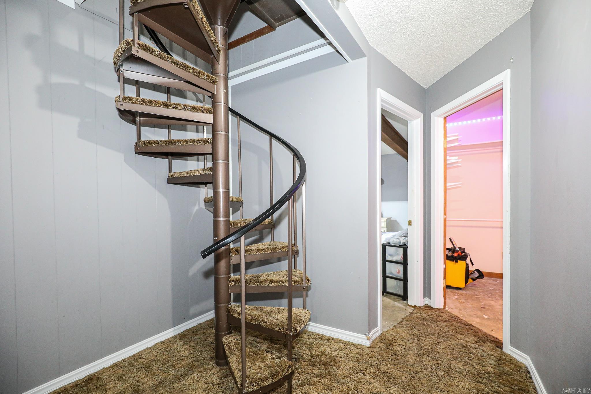 2215 Gwin Lane Property Photo 37