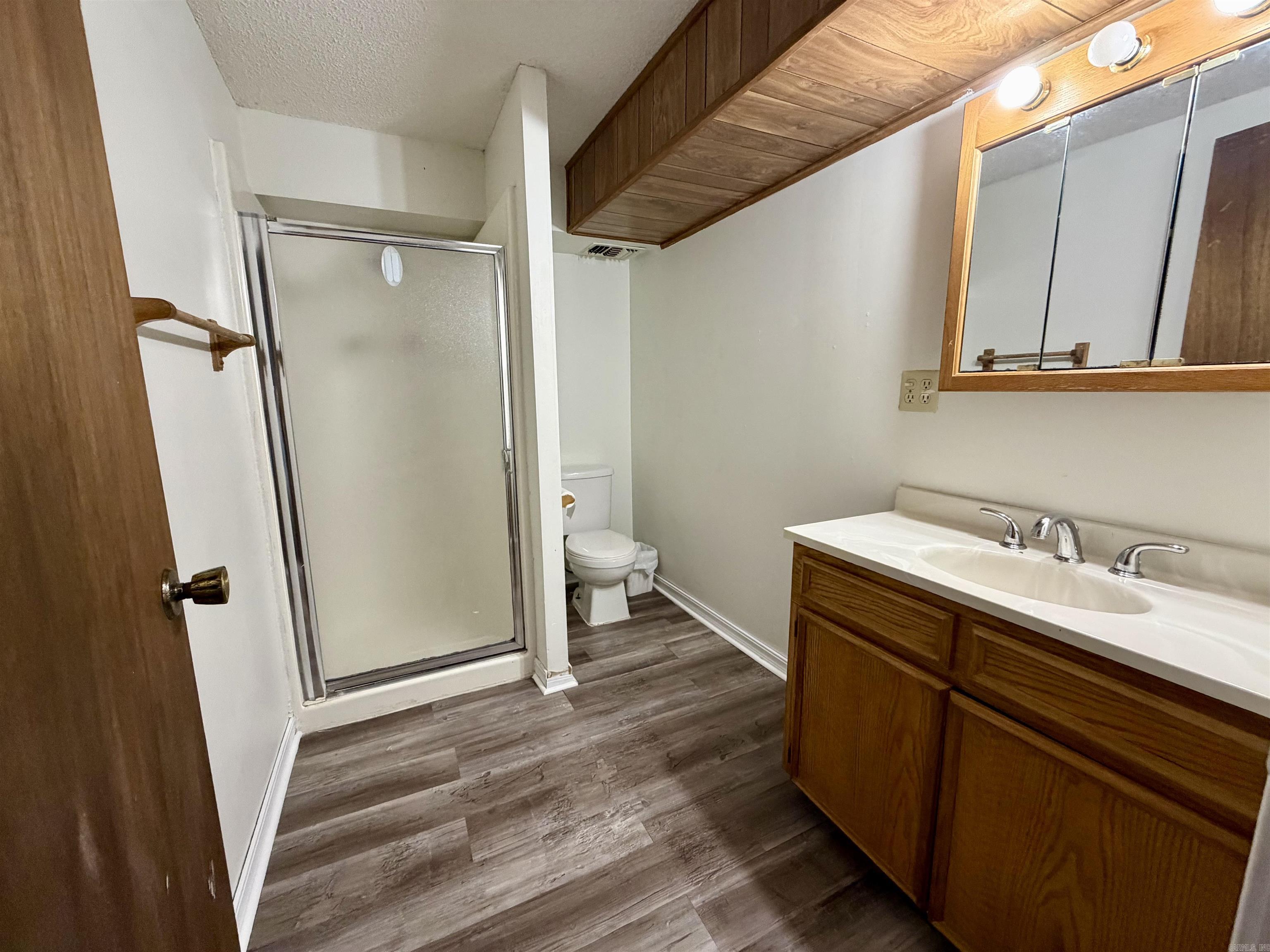 2215 Gwin Lane Property Photo 39
