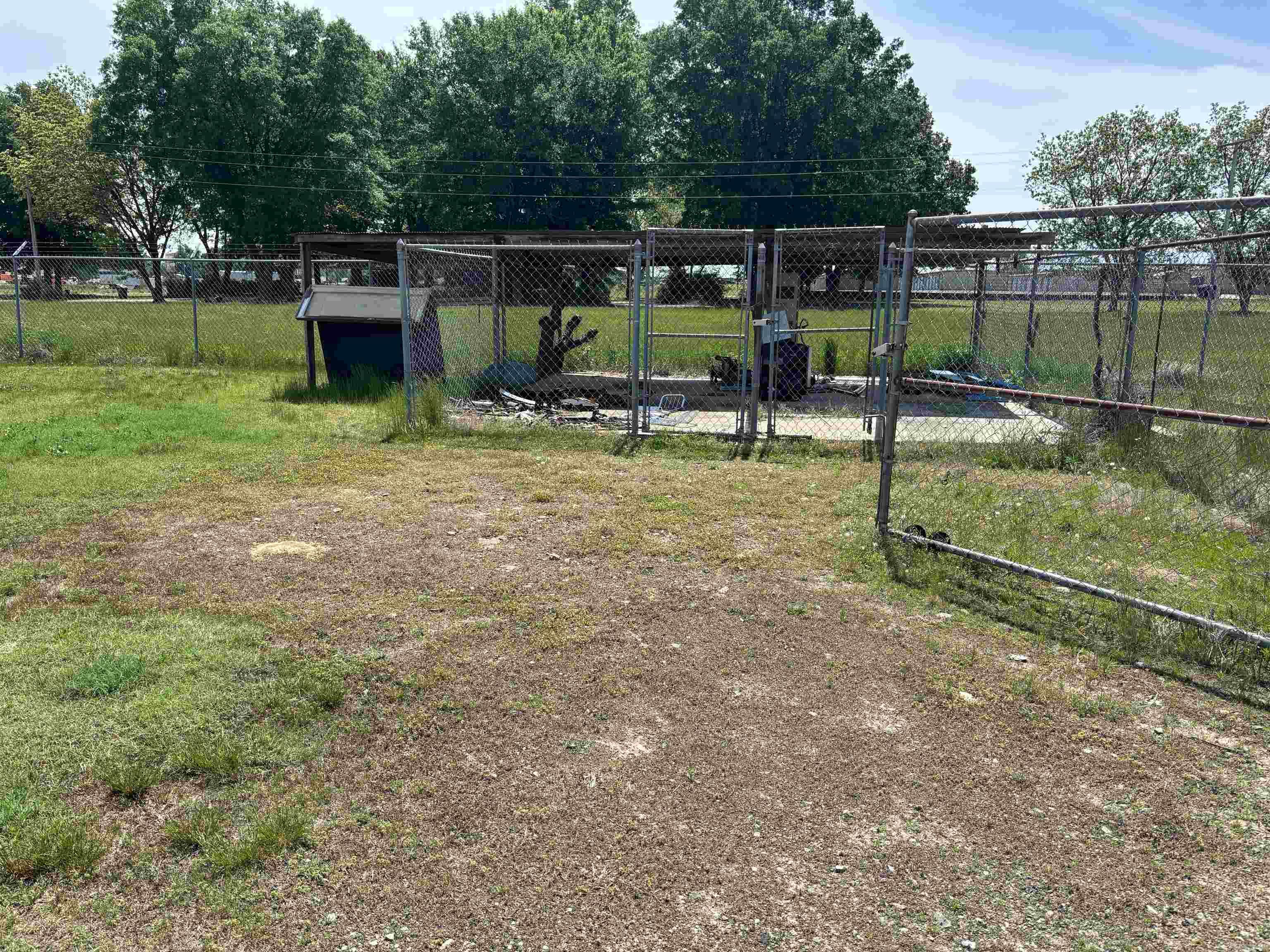 2008 S Benton Property Photo 7