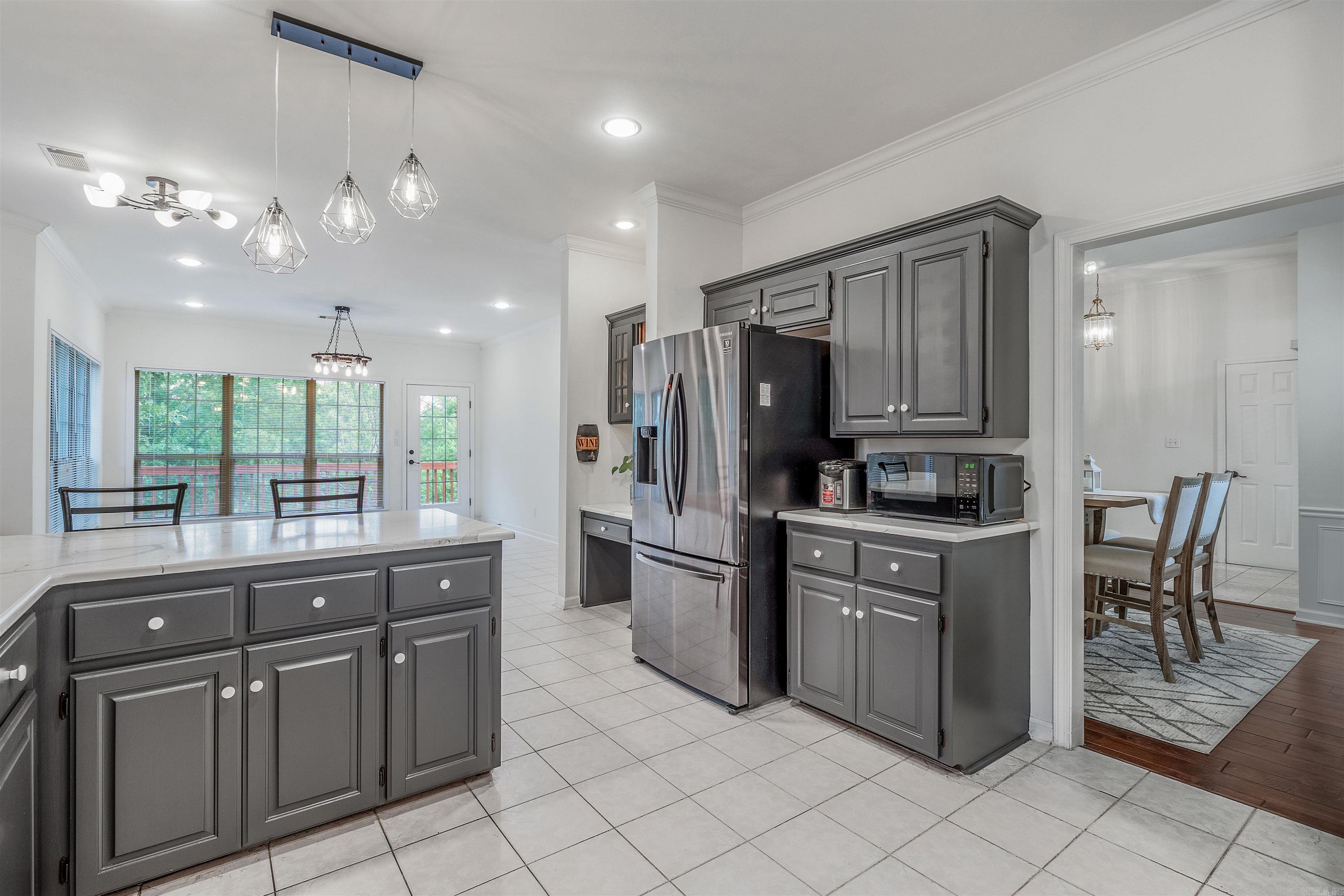112 Miramar Drive Property Photo 14