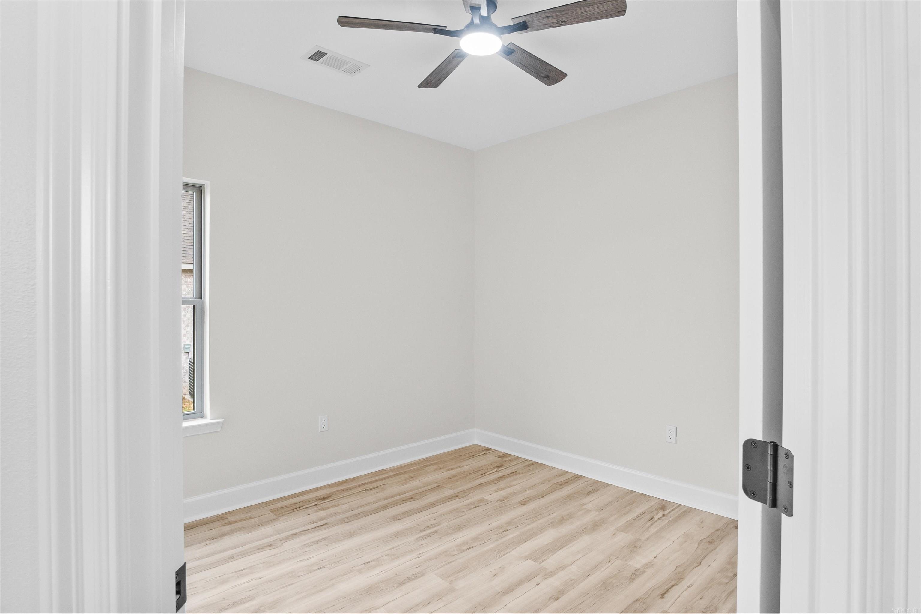 524 Madeleine Circle Property Photo 29