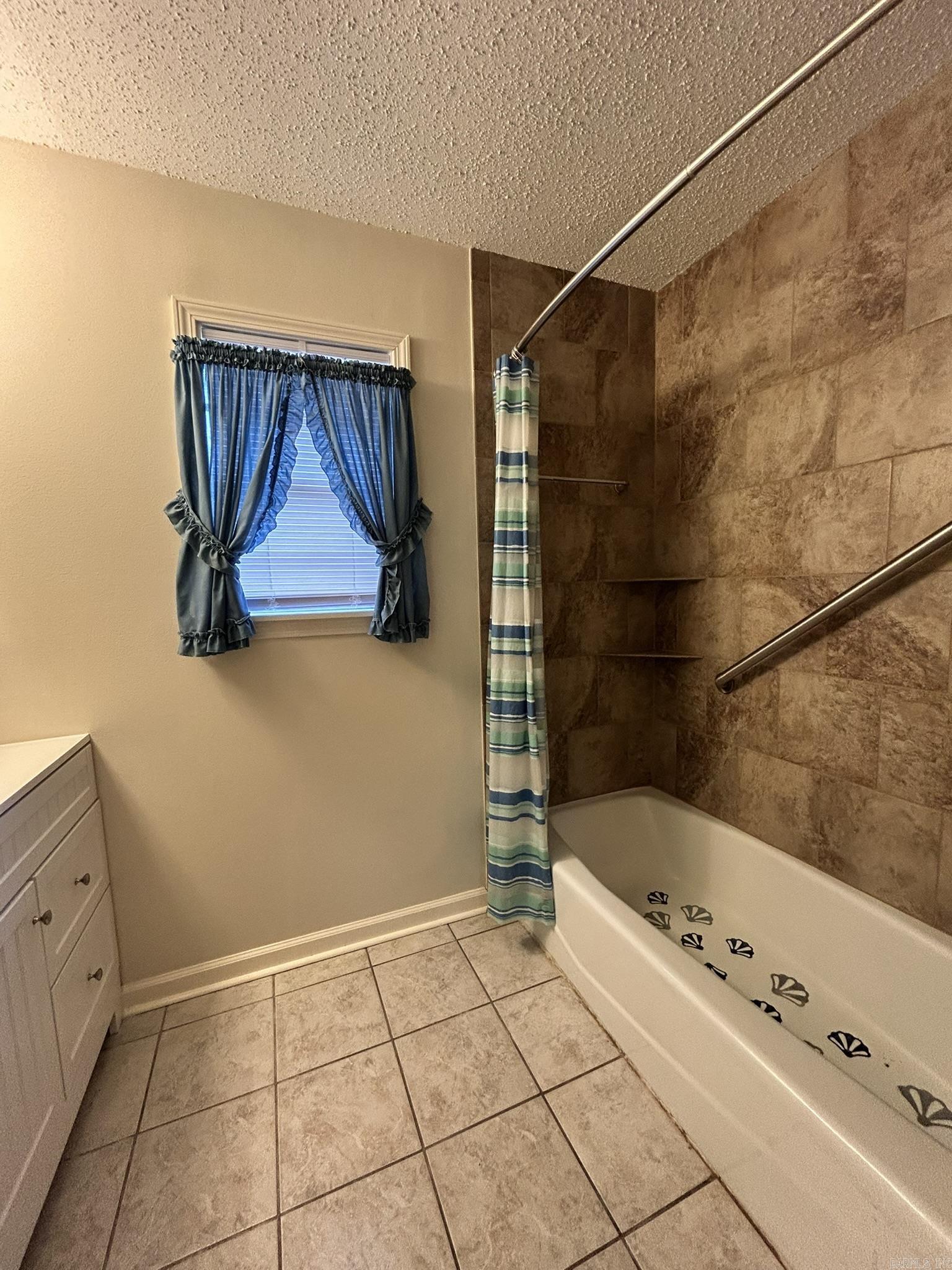 1405 Silver Fox Property Photo 15