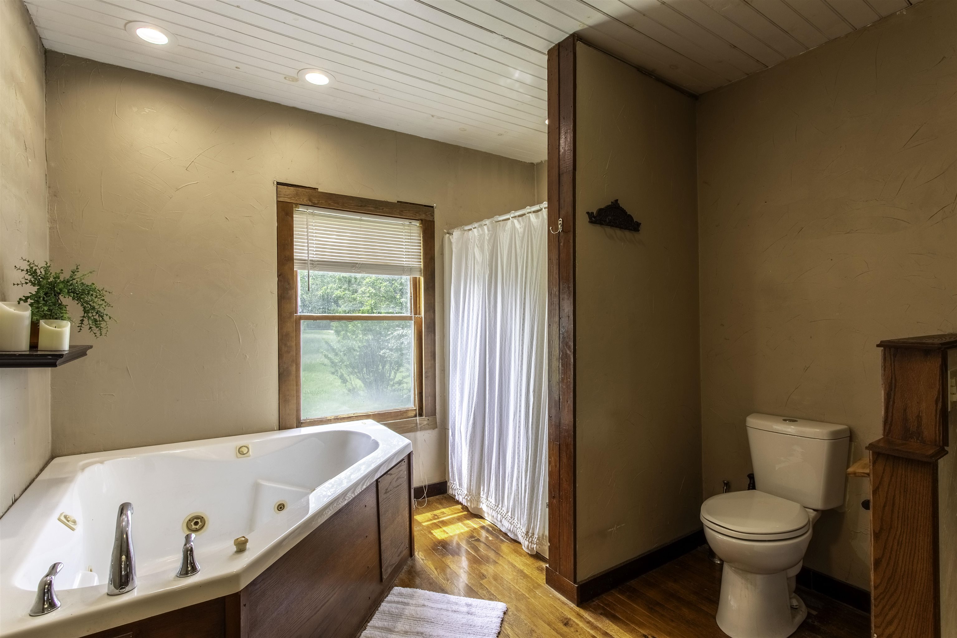 101 2nd Street Property Photo 27