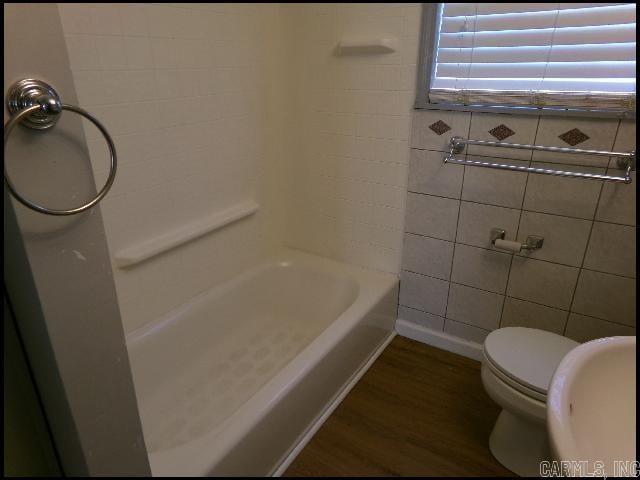 2107 Muldrow Drive Property Photo 14
