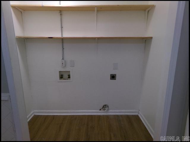 2107 Muldrow Drive Property Photo 18