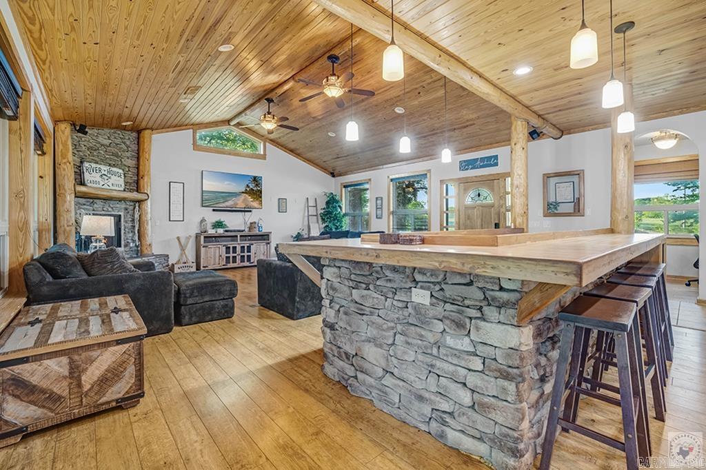 89 Kevins Crossing Property Photo 4