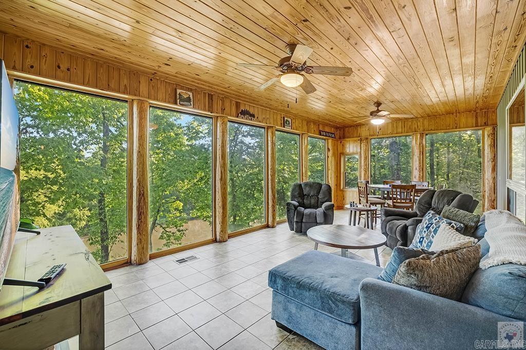 89 Kevins Crossing Property Photo 24