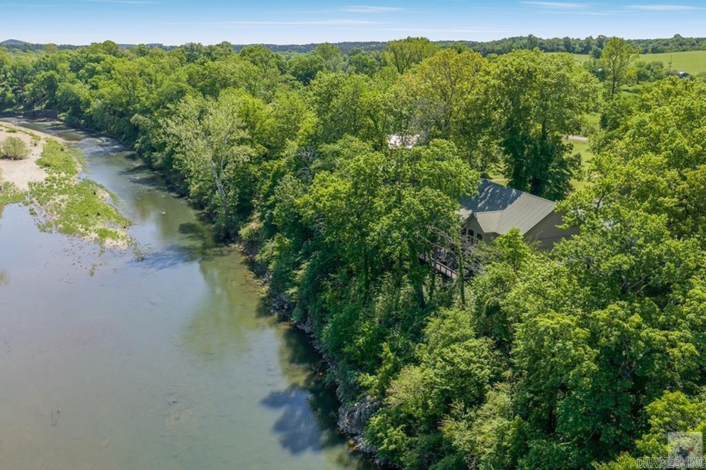 89 Kevins Crossing Property Photo 38
