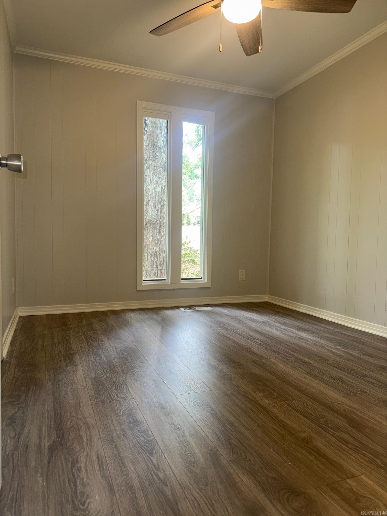 22035 Phillip Drive Property Photo 27
