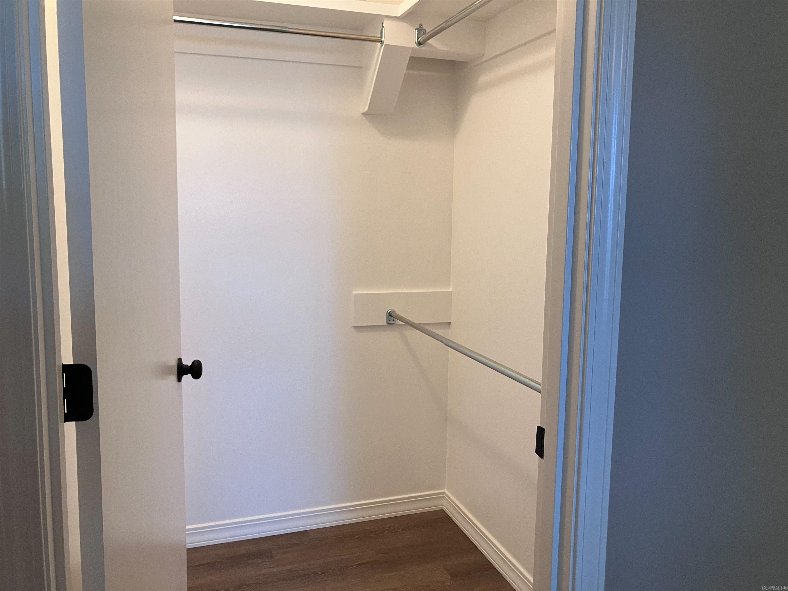 411 Park Street Property Photo 7