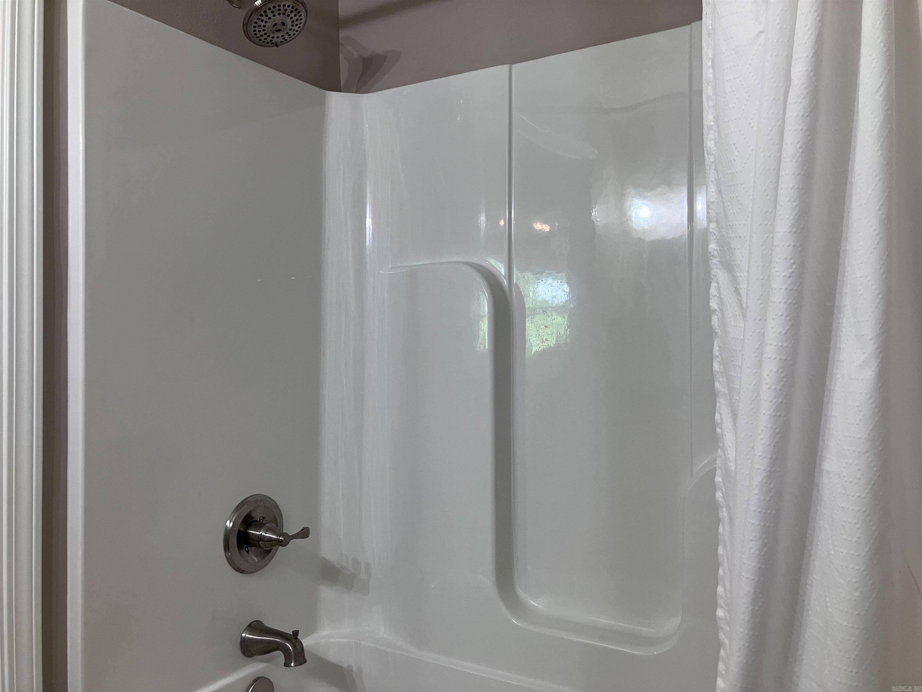 411 Park Street Property Photo 9