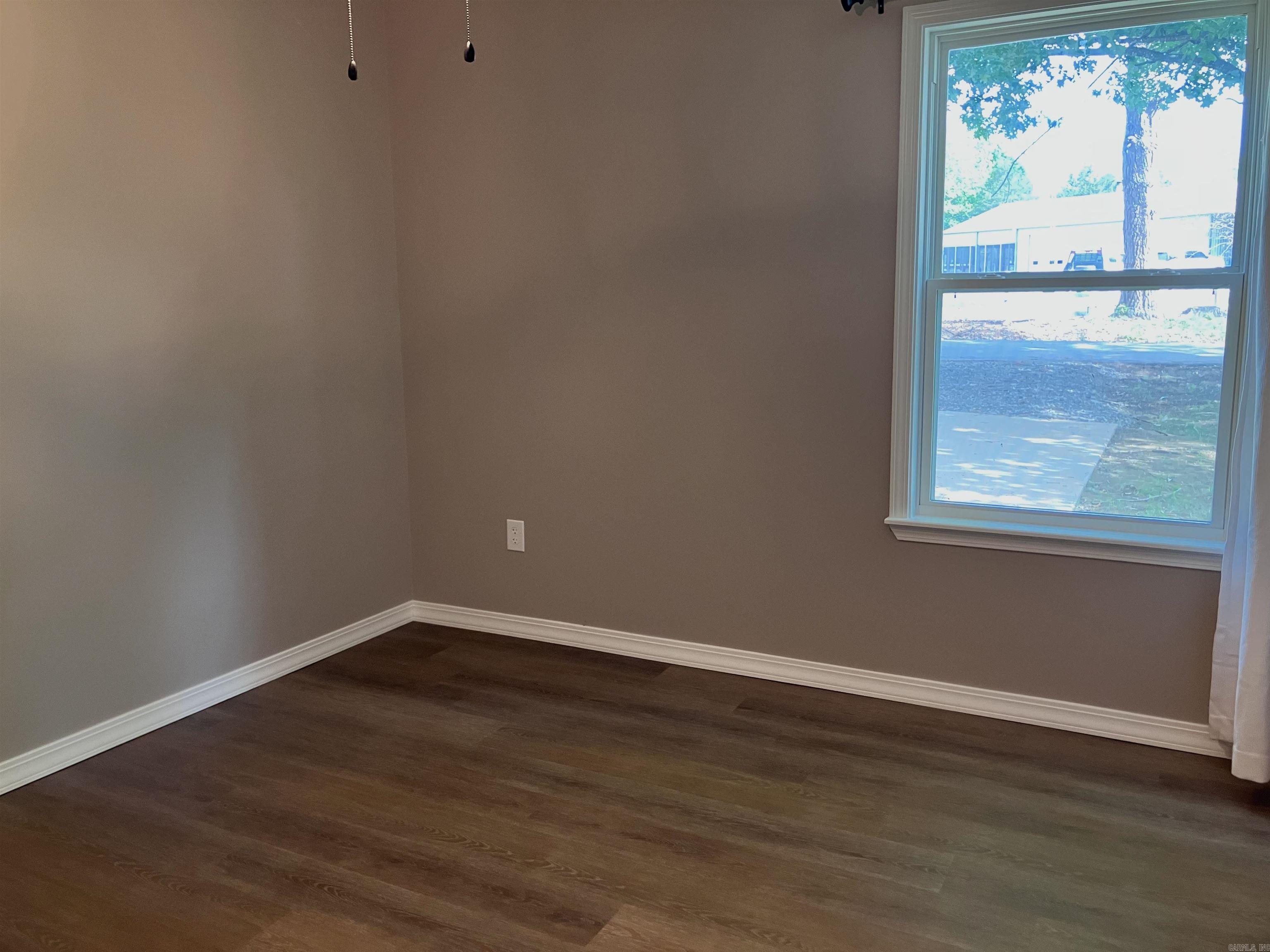 411 Park Street Property Photo 11