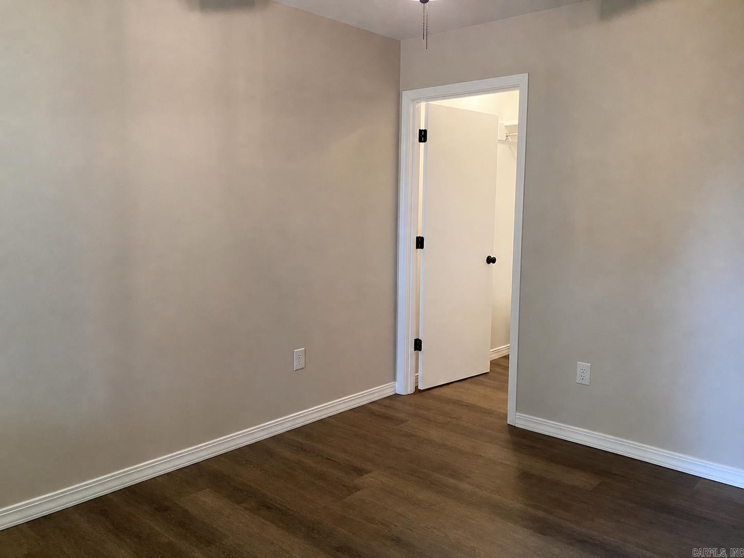 411 Park Street Property Photo 25
