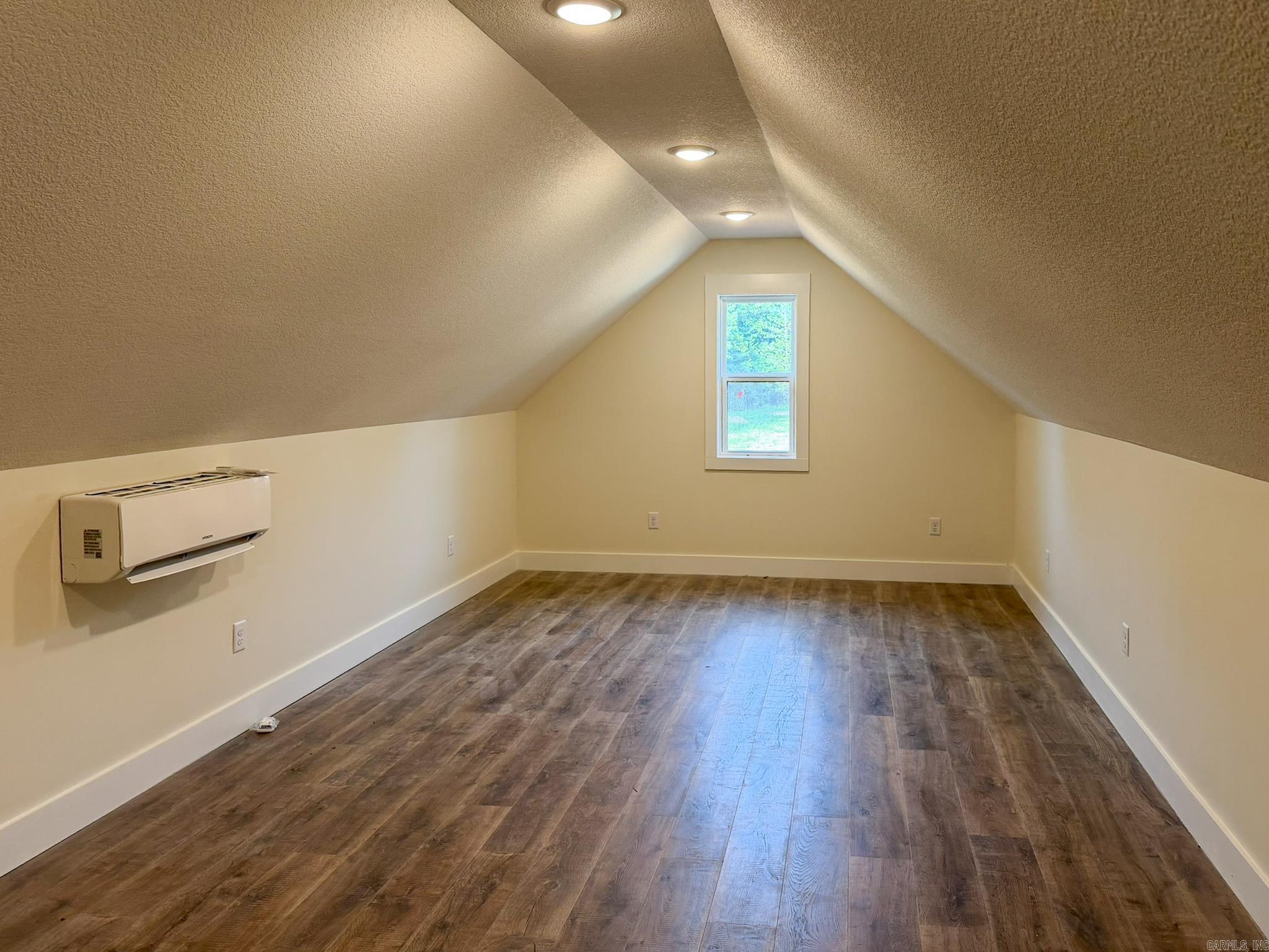 705 Greene 756 Road Property Photo 15