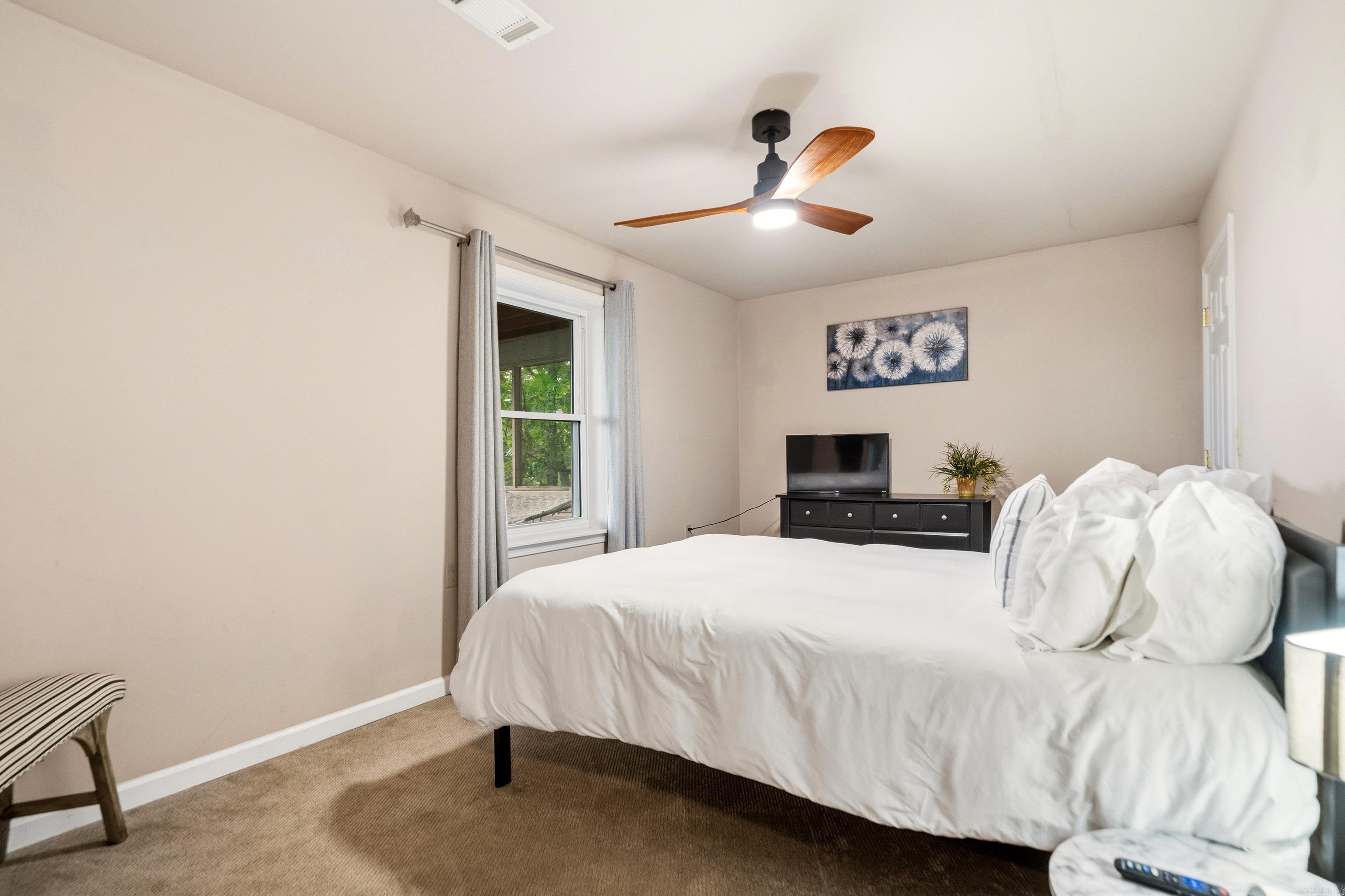 126 E Villena Drive Property Photo 13
