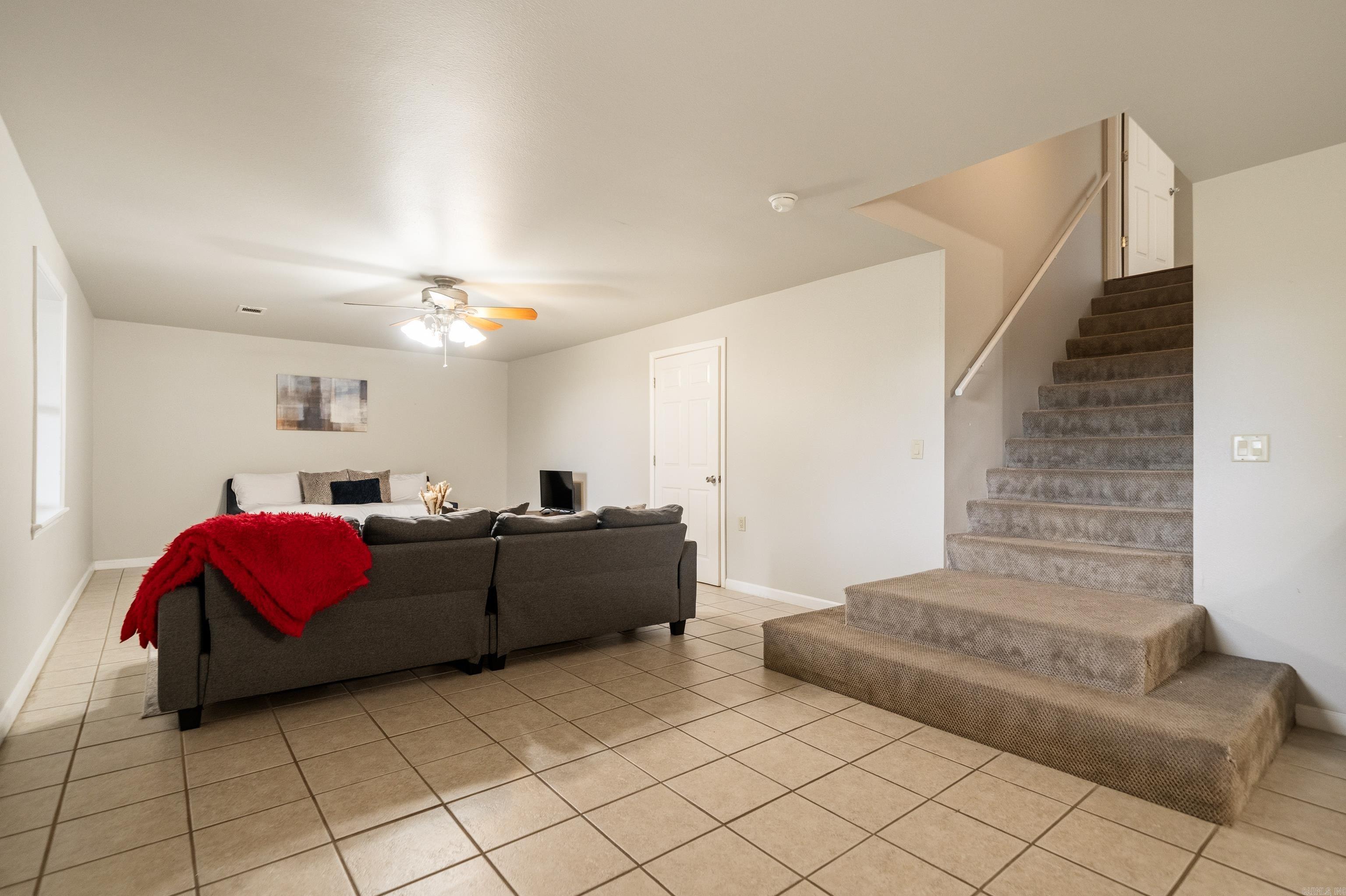 126 E Villena Drive Property Photo 16