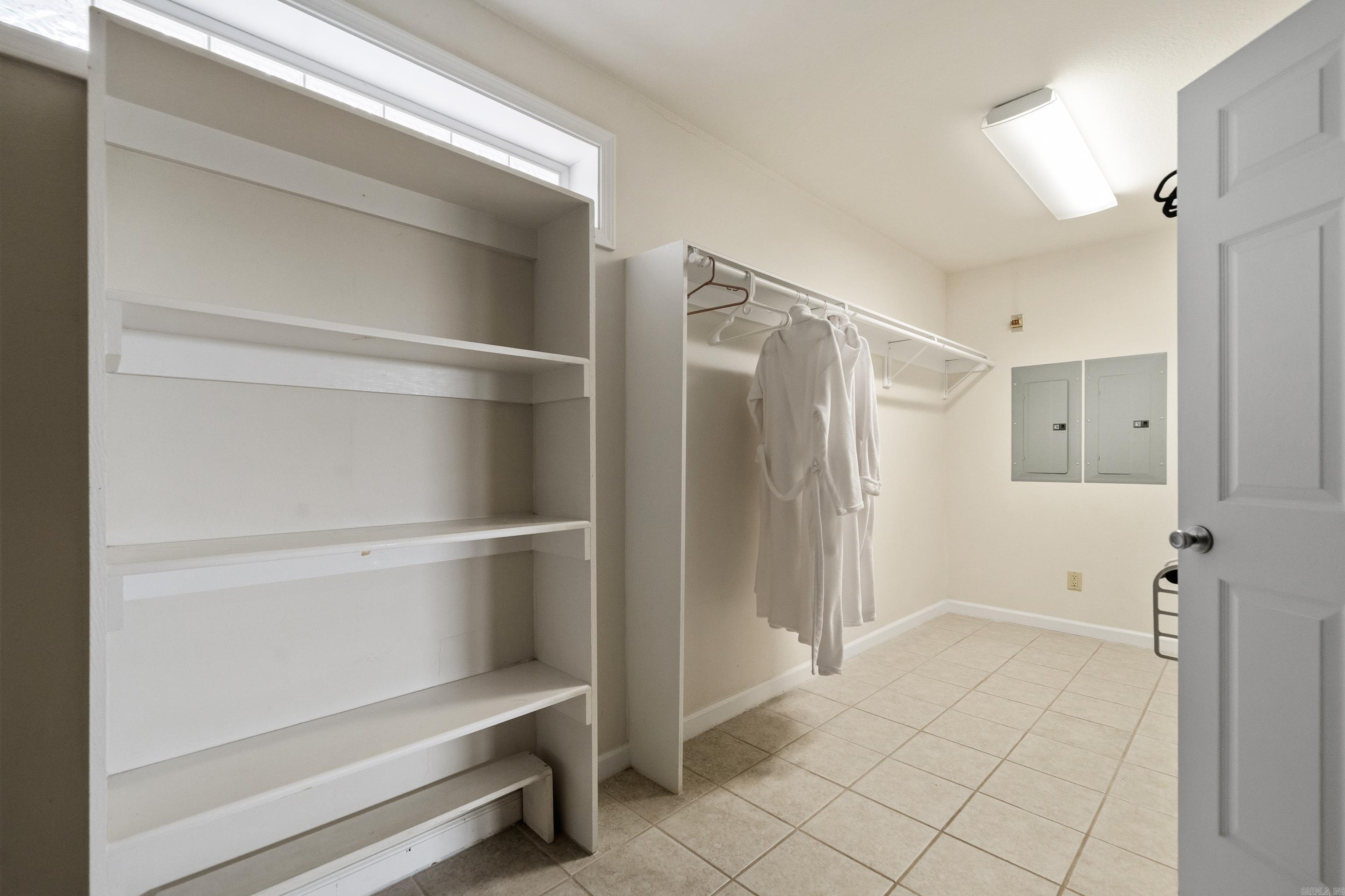 126 E Villena Drive Property Photo 18