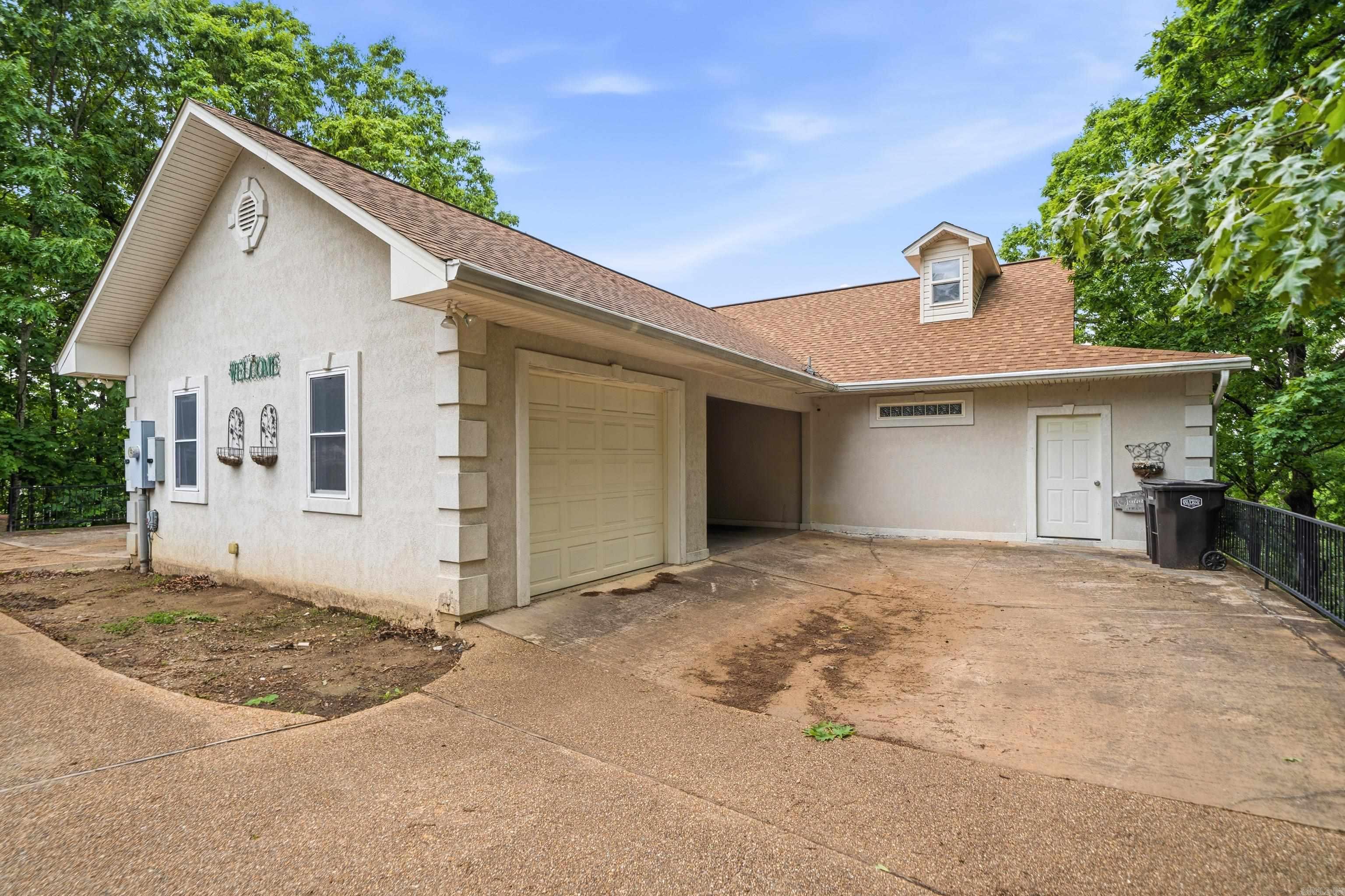 126 E Villena Drive Property Photo 30