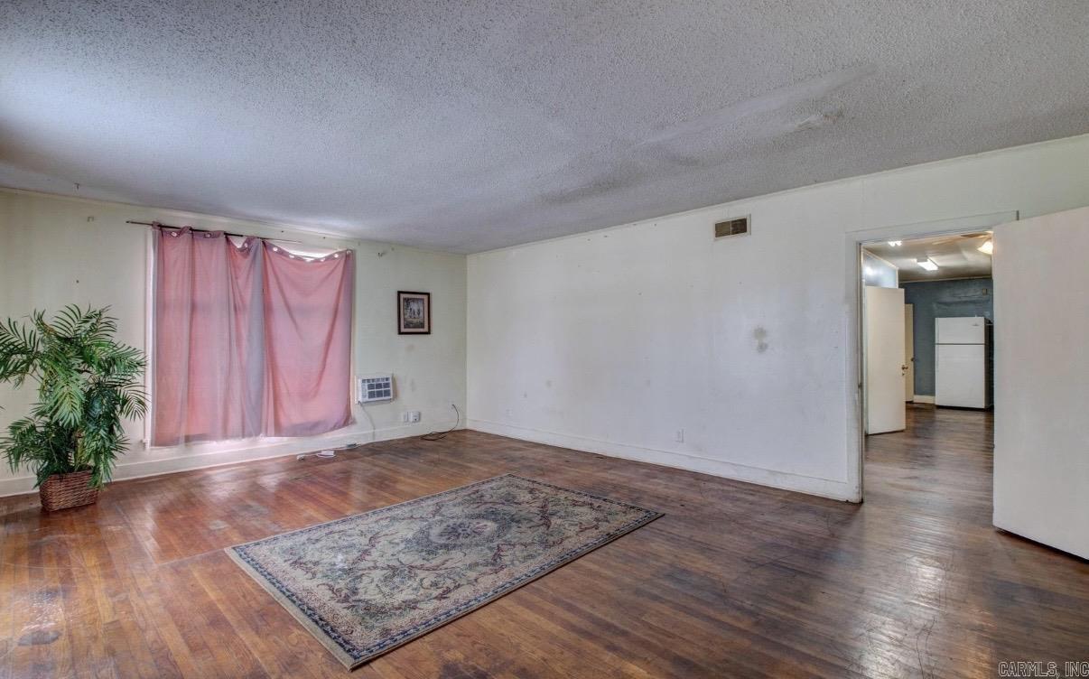 1921 Wright Avenue Property Photo 13
