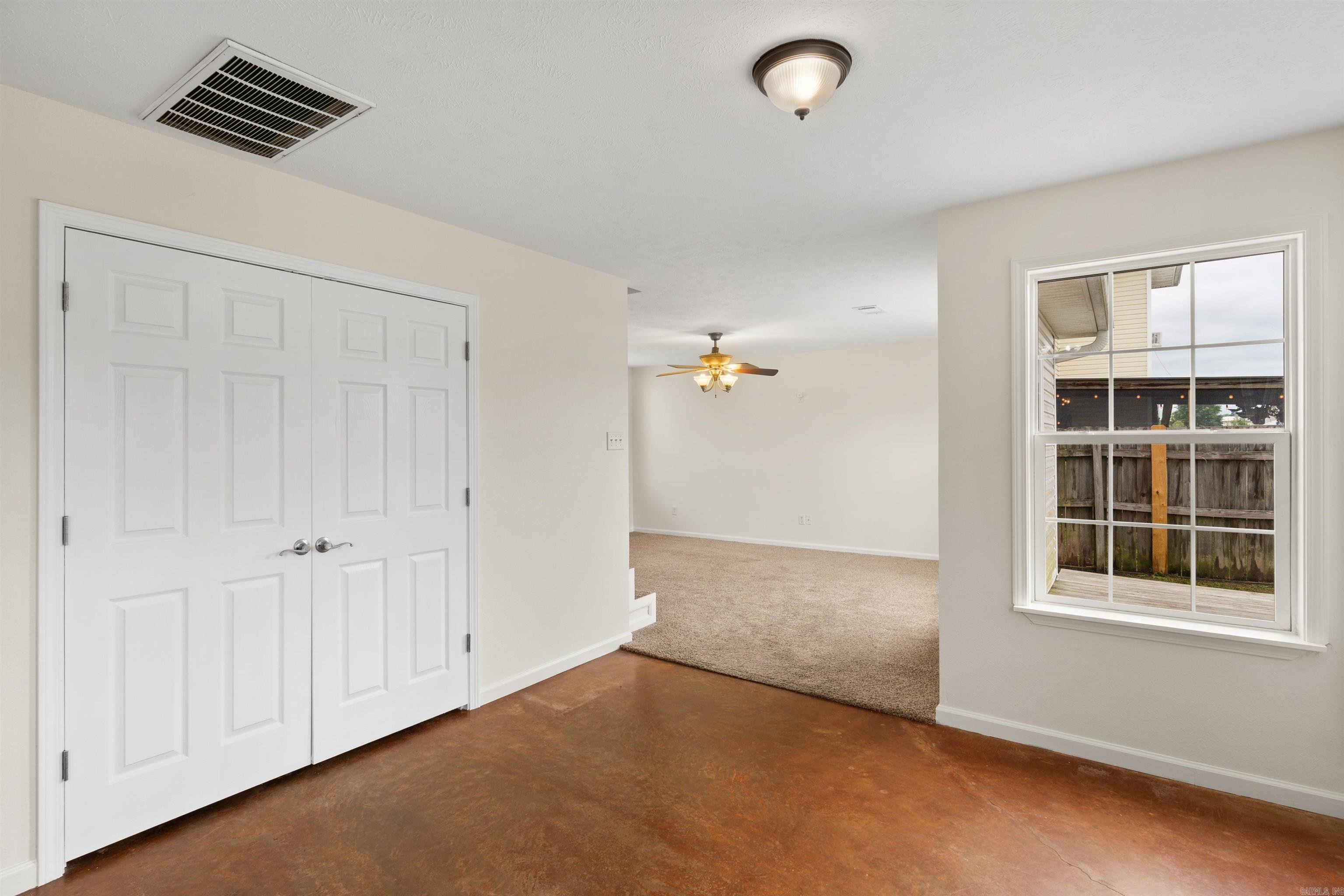 100 Tamarack Property Photo 9
