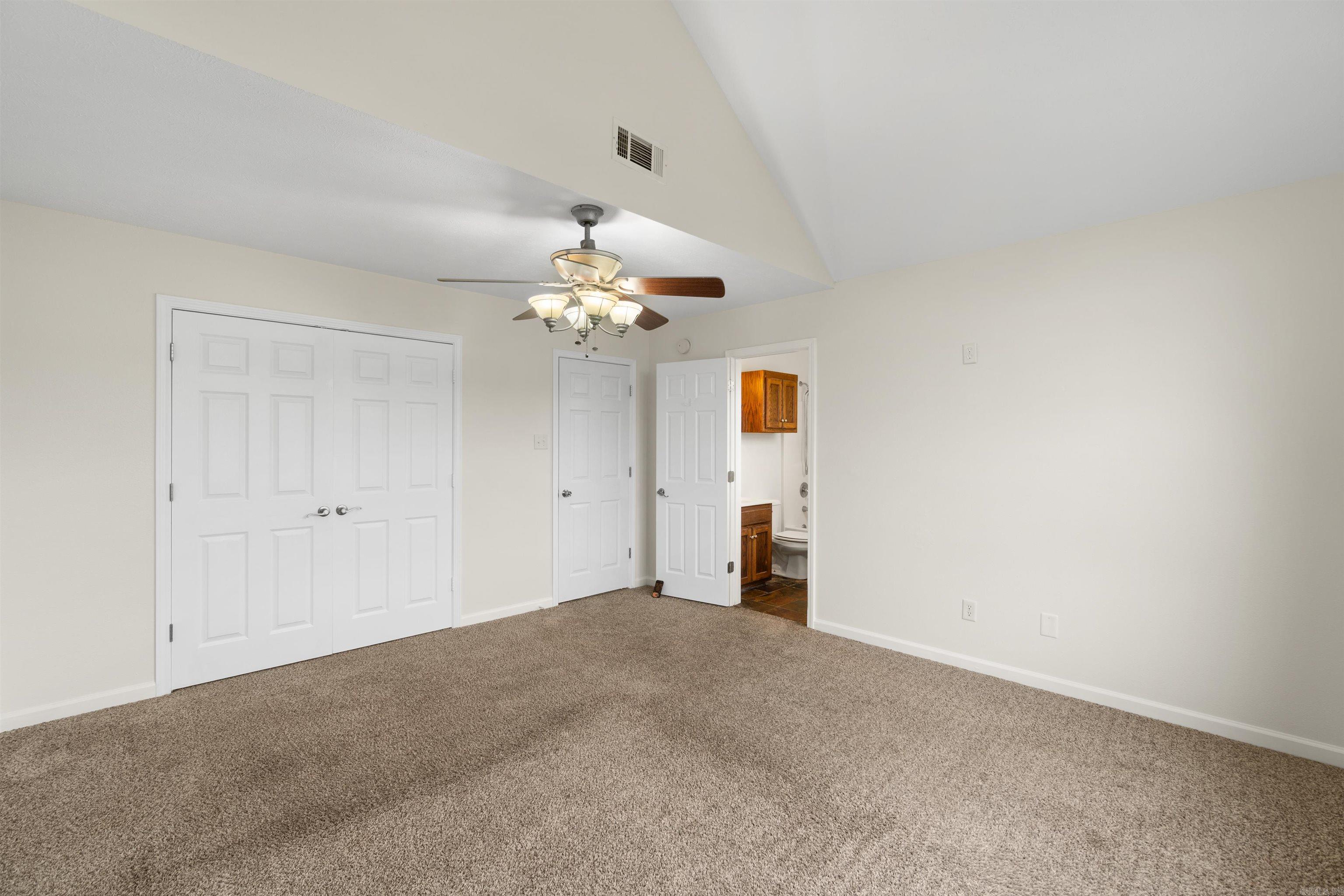 100 Tamarack Property Photo 24