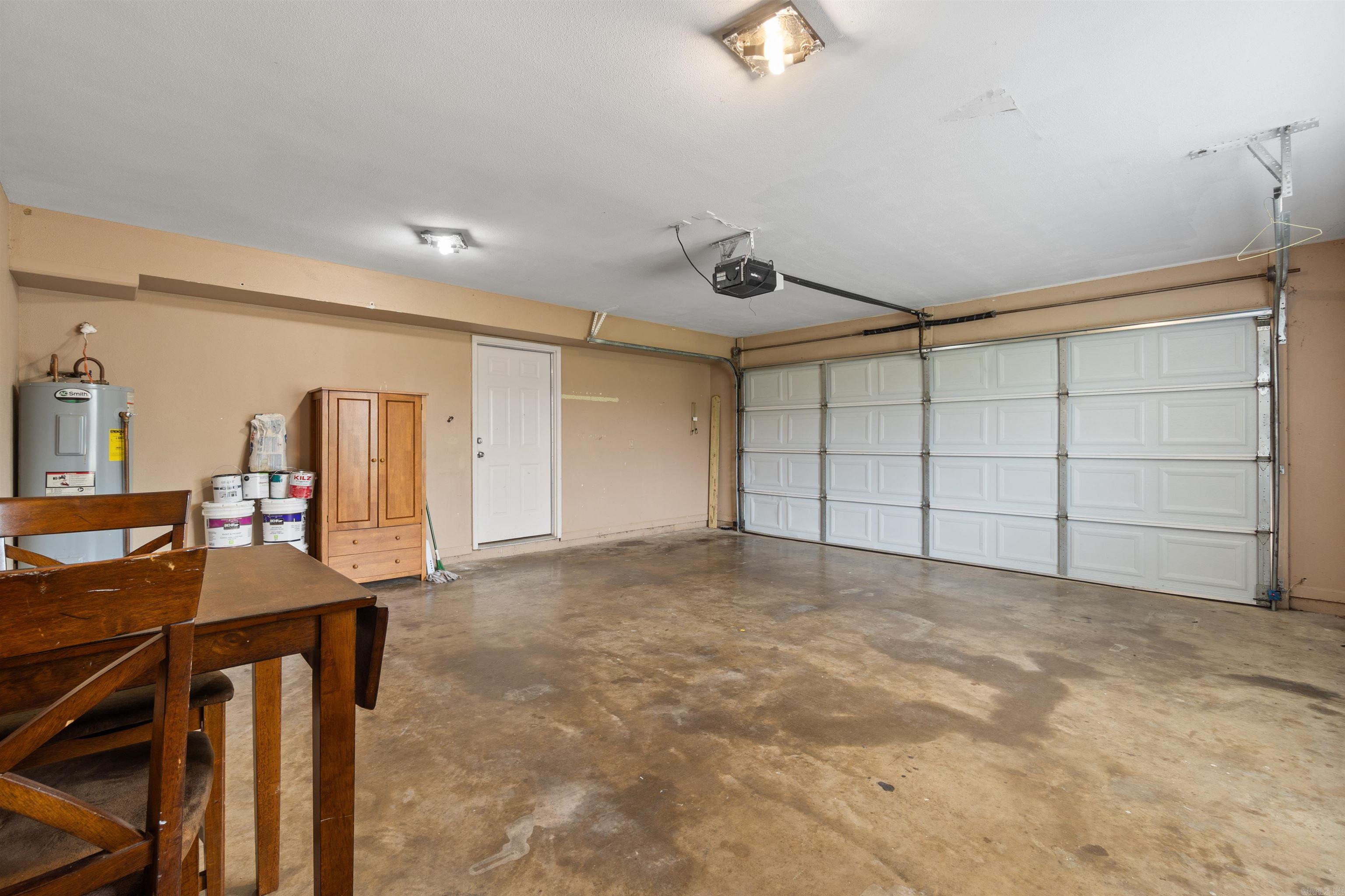 100 Tamarack Property Photo 28