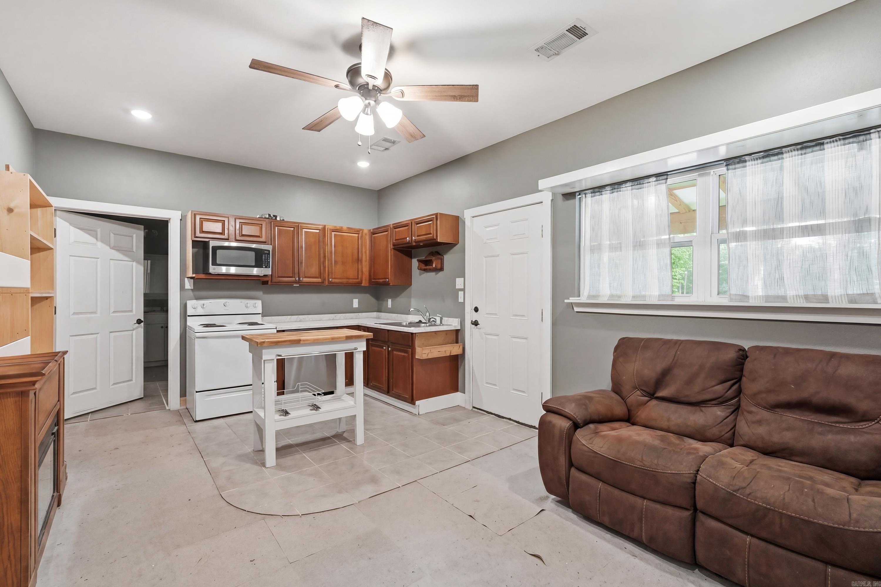1030 Cadron Settlement Lane Property Photo 35