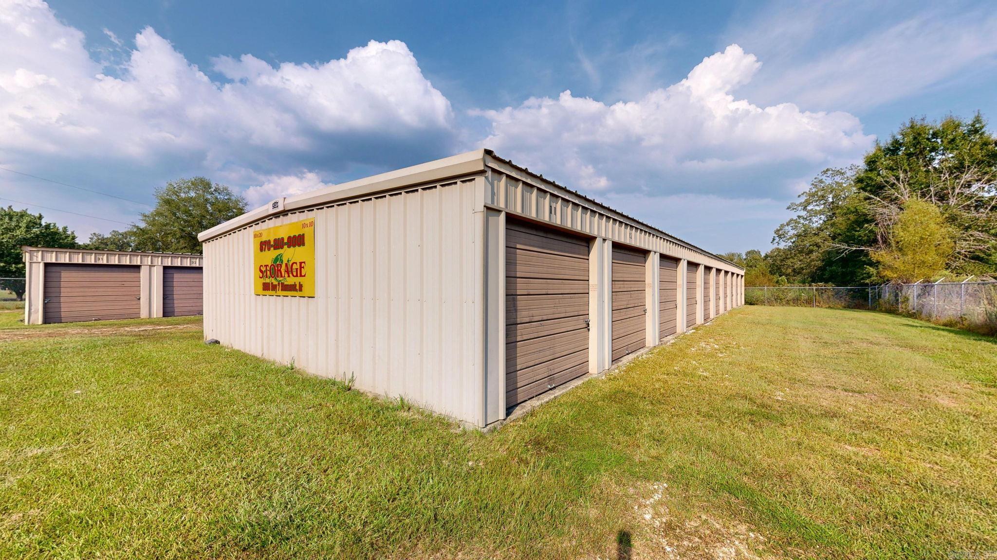 2570 Highway 7 Property Photo 2