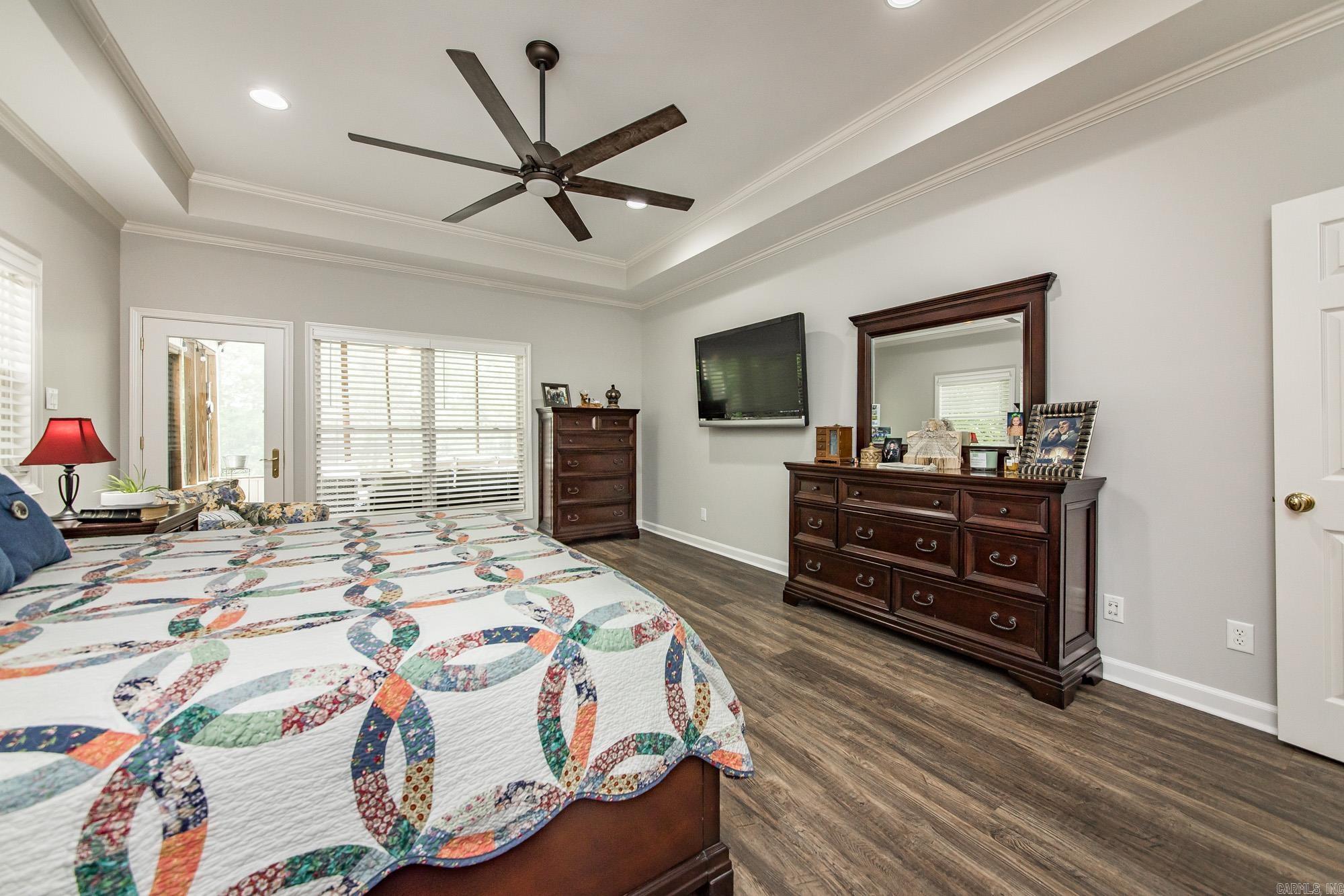 375 Lake Shore Drive Property Photo 18