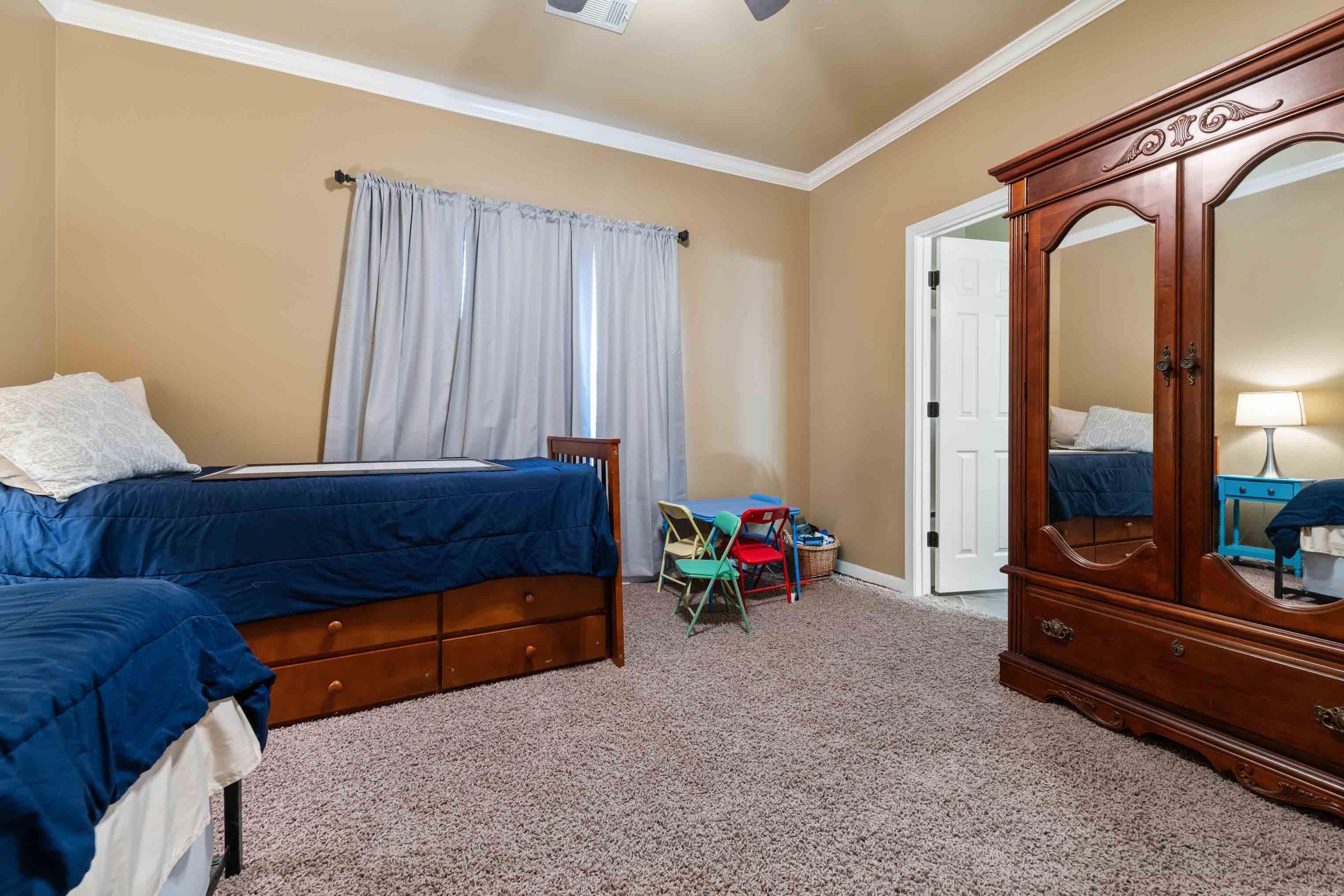 60 Highland Rd Property Photo 16