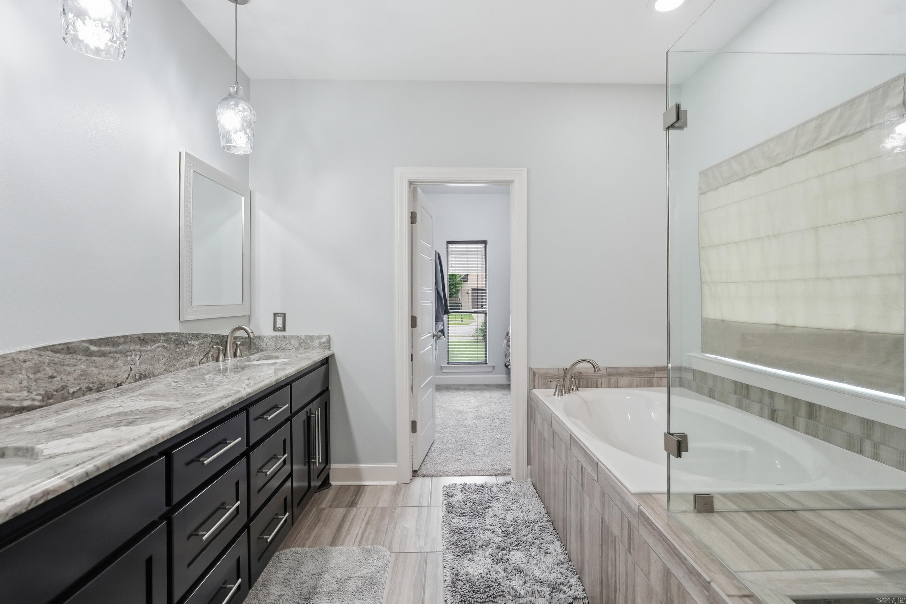 5360 Trinity Crossing Dr Property Photo 3